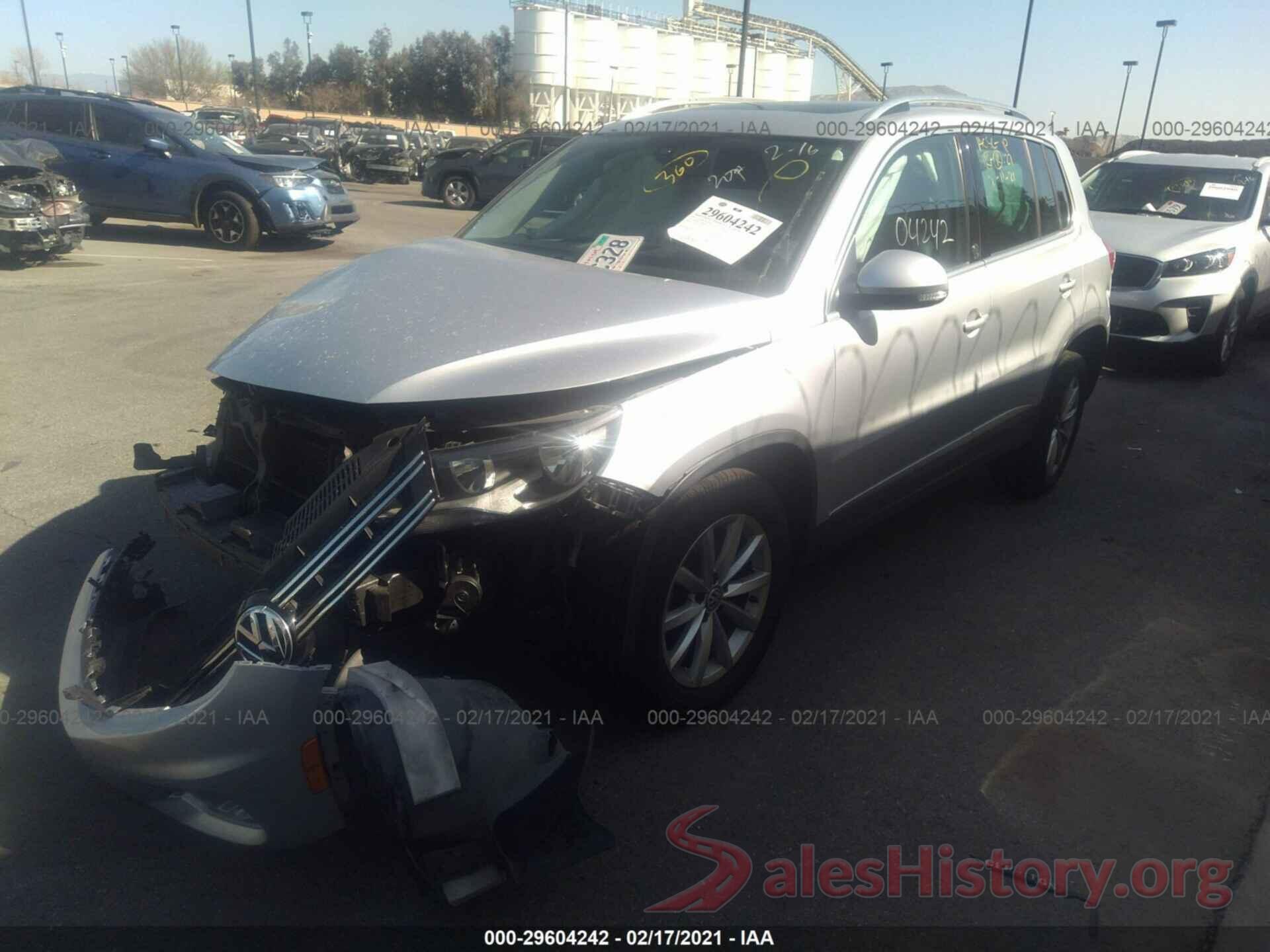 WVGRV7AX9HK011118 2017 VOLKSWAGEN TIGUAN