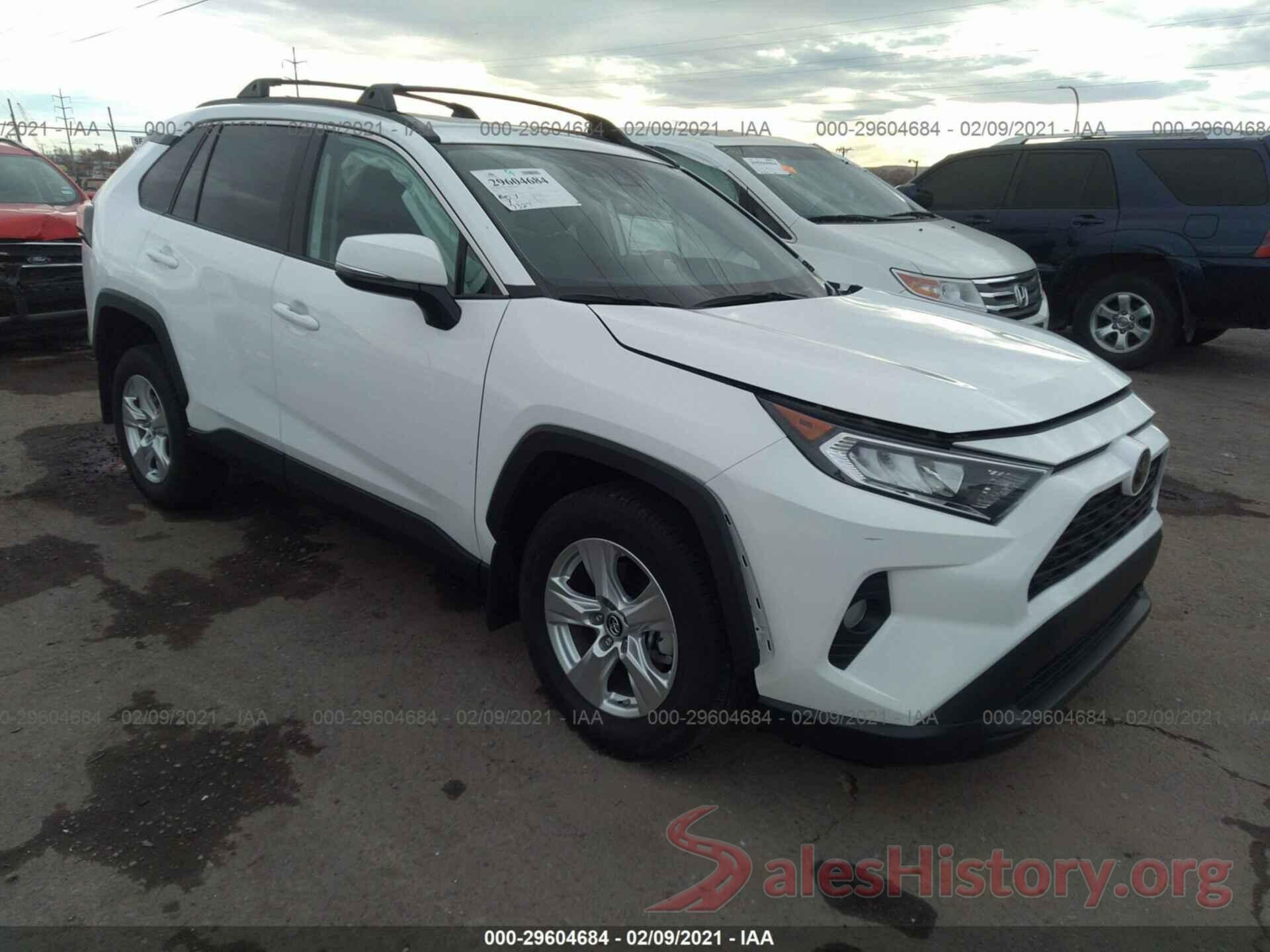 2T3P1RFV2KW081858 2019 TOYOTA RAV4