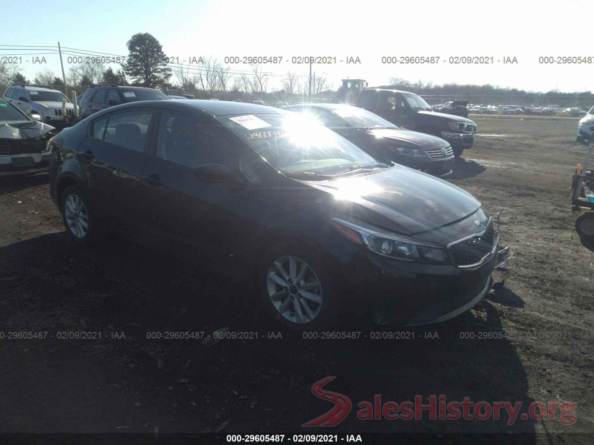 3KPFL4A78HE094118 2017 KIA FORTE