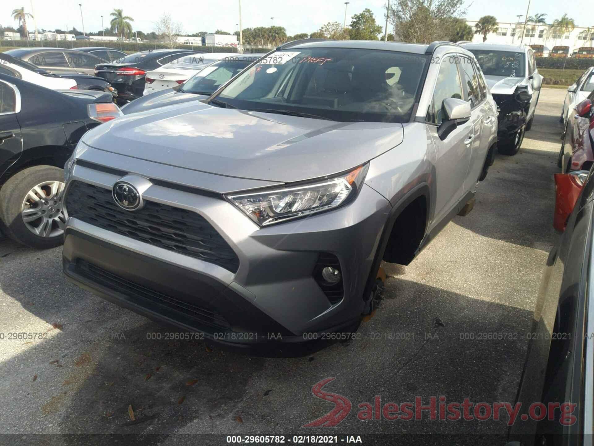 JTMC1RFV1KJ001527 2019 TOYOTA RAV4