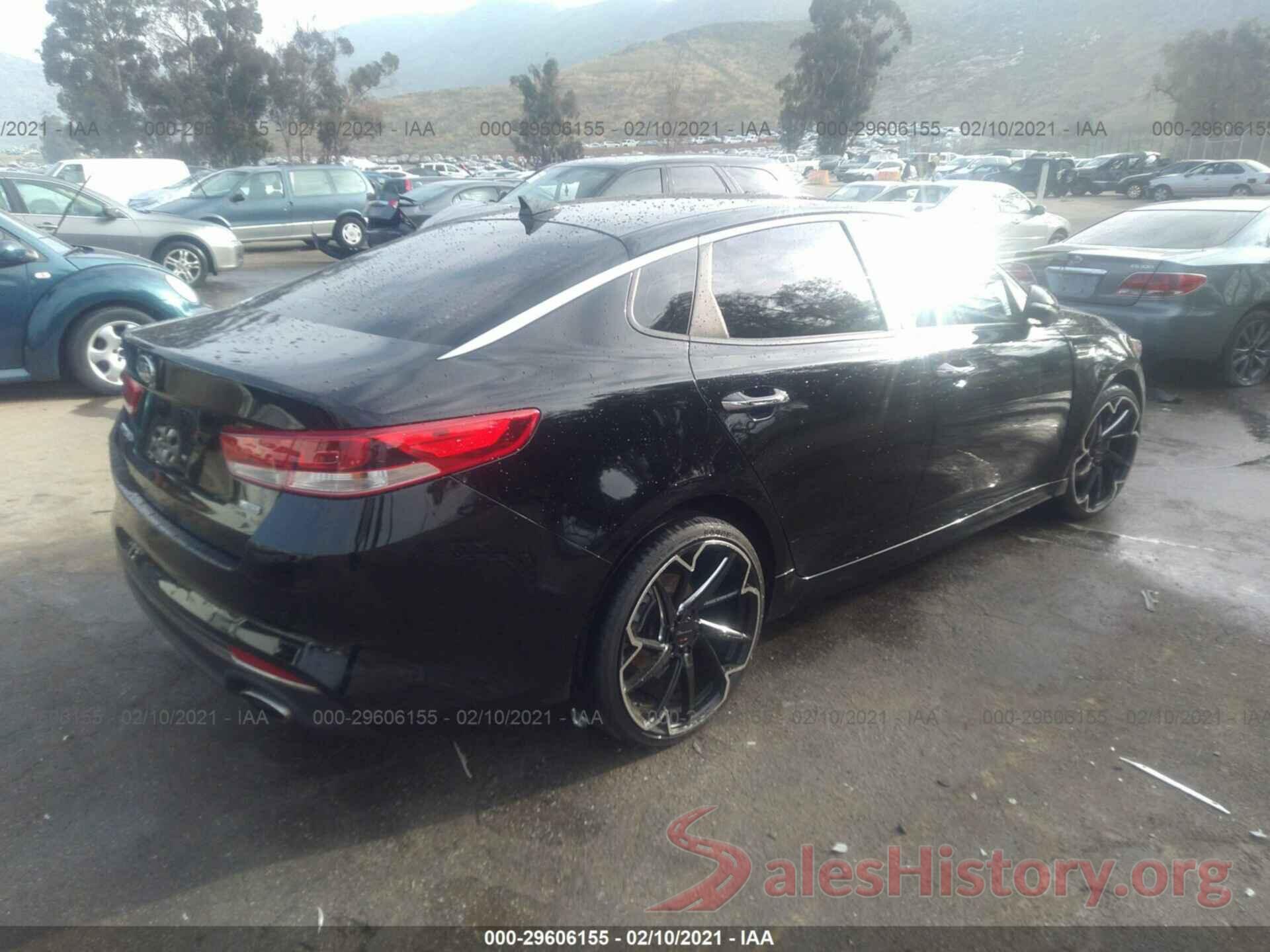 5XXGT4L10JG202225 2018 KIA OPTIMA