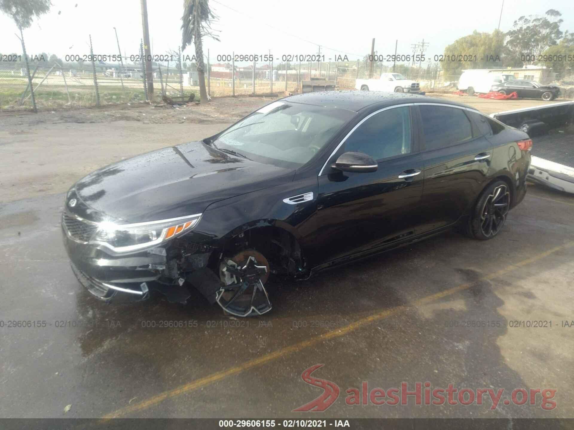 5XXGT4L10JG202225 2018 KIA OPTIMA