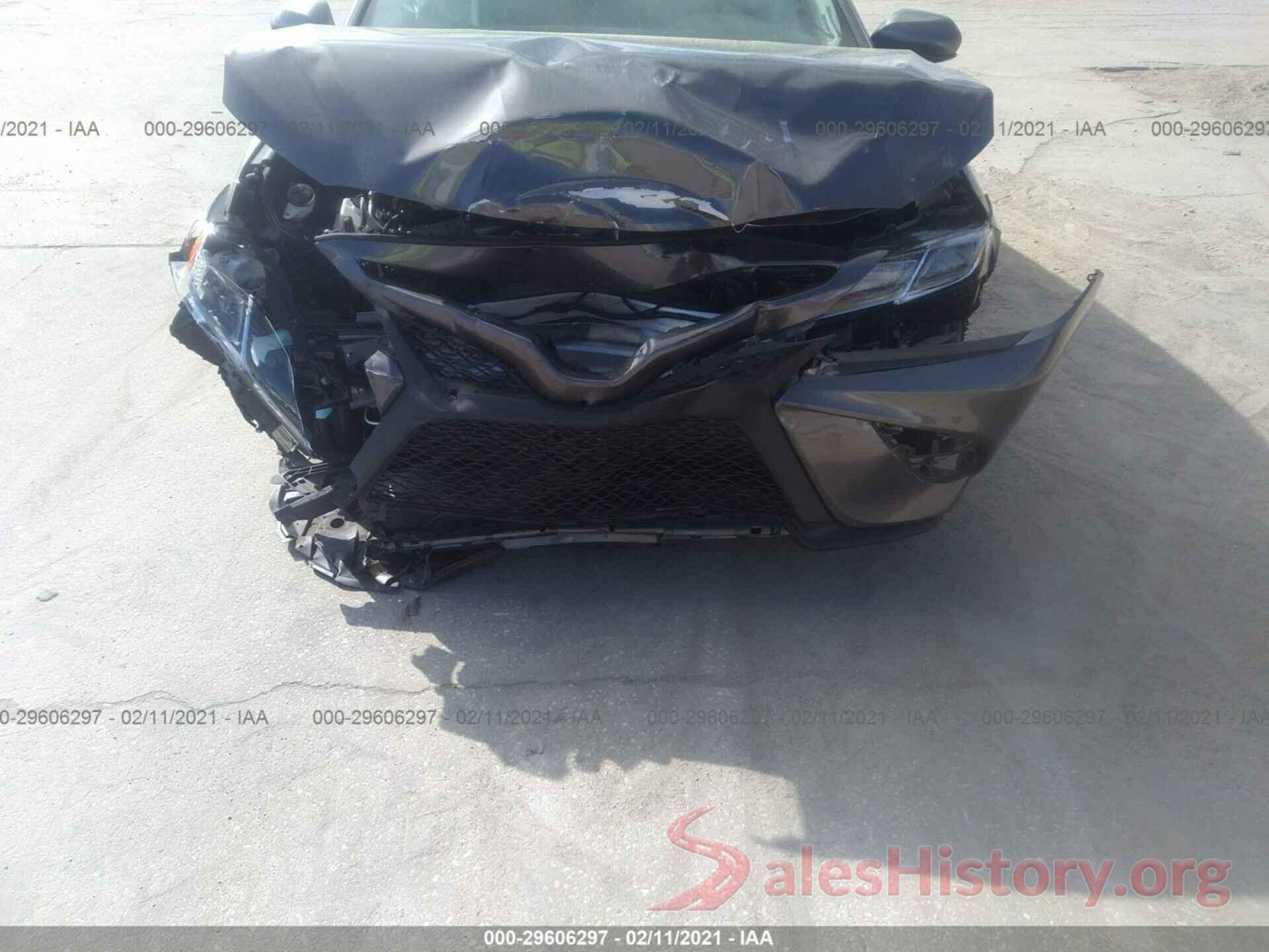 4T1B11HKXKU177261 2019 TOYOTA CAMRY