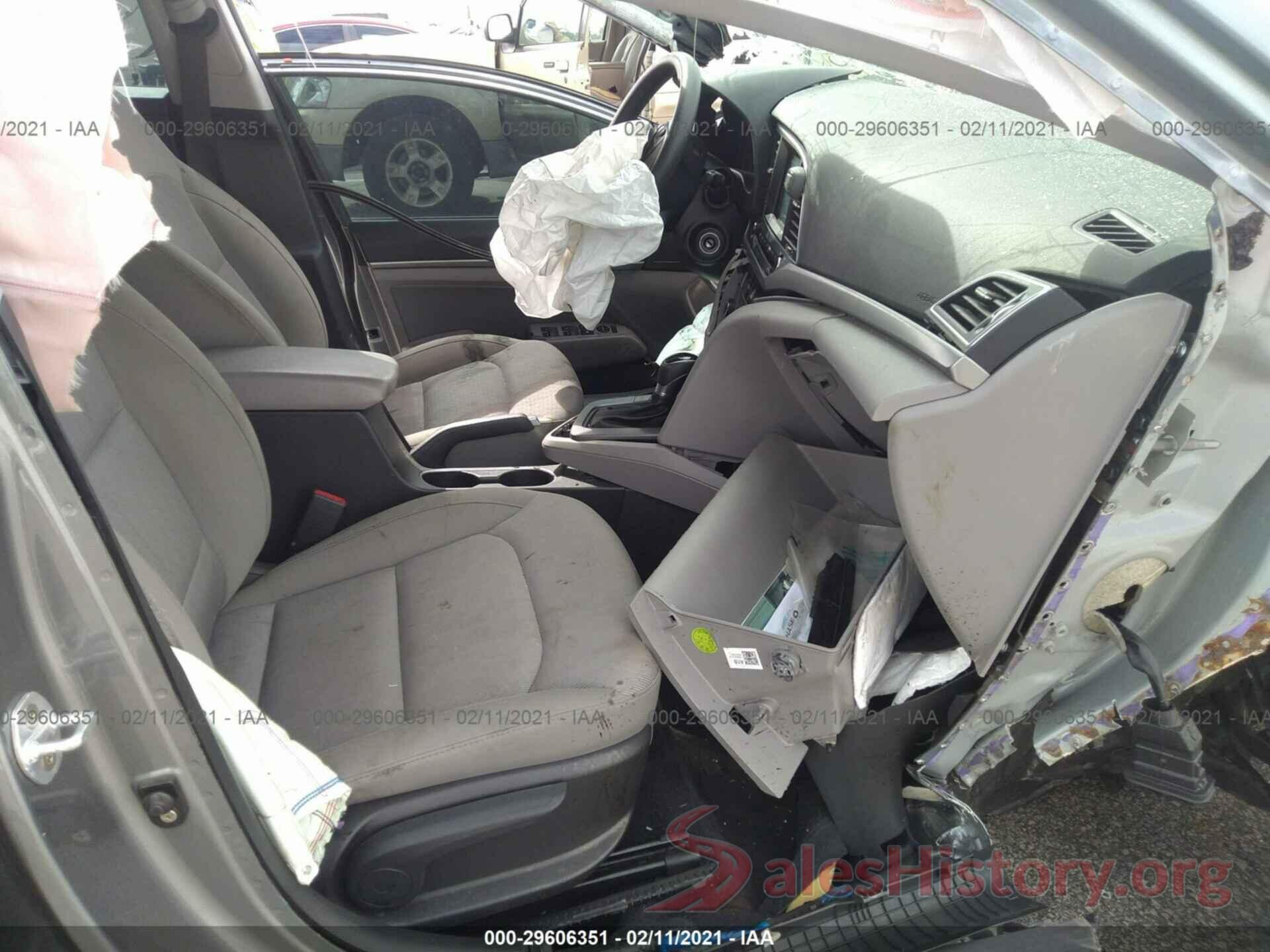 KMHD84LF9HU192133 2017 HYUNDAI ELANTRA