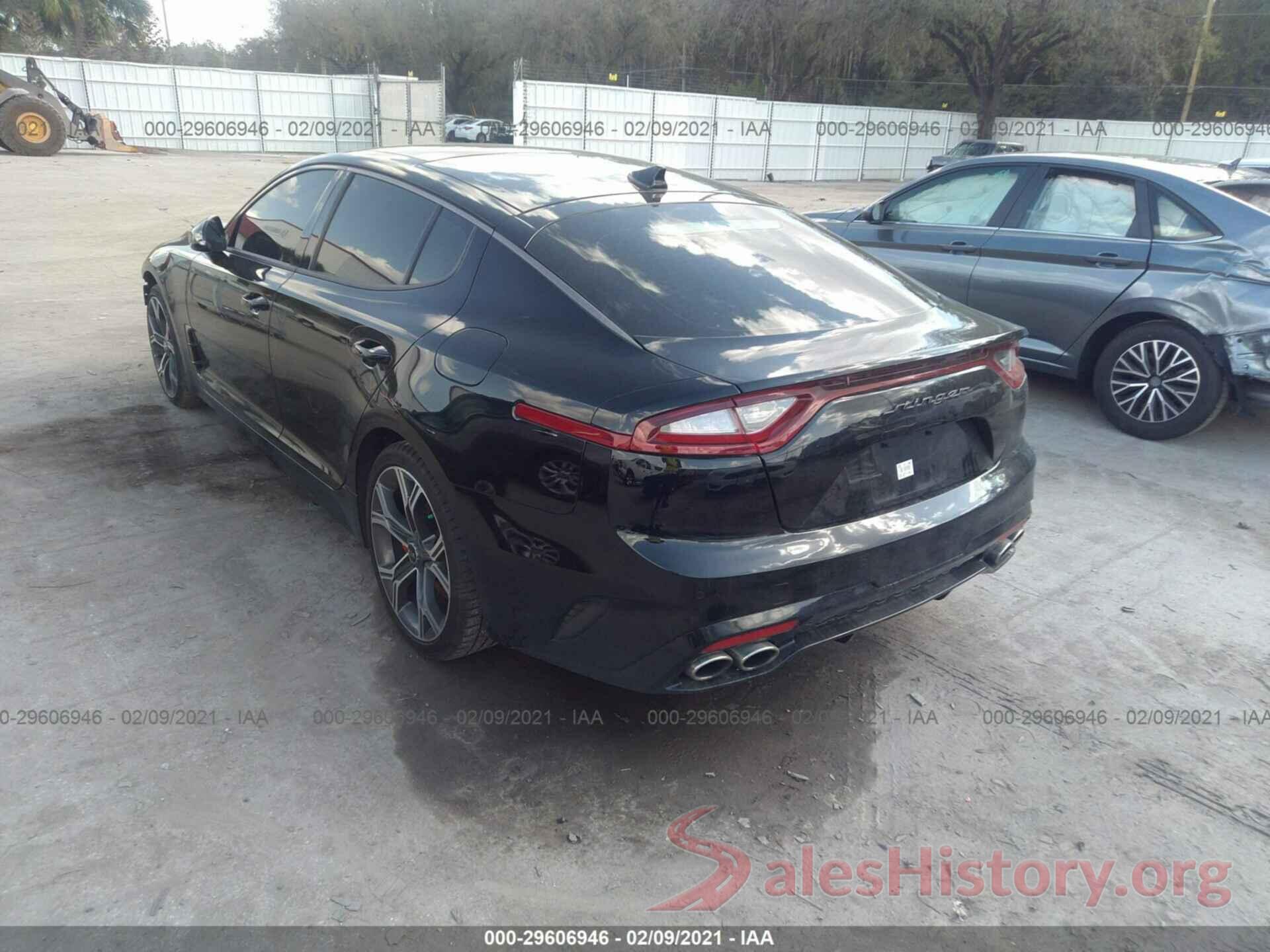 KNAE55LC4J6013582 2018 KIA STINGER