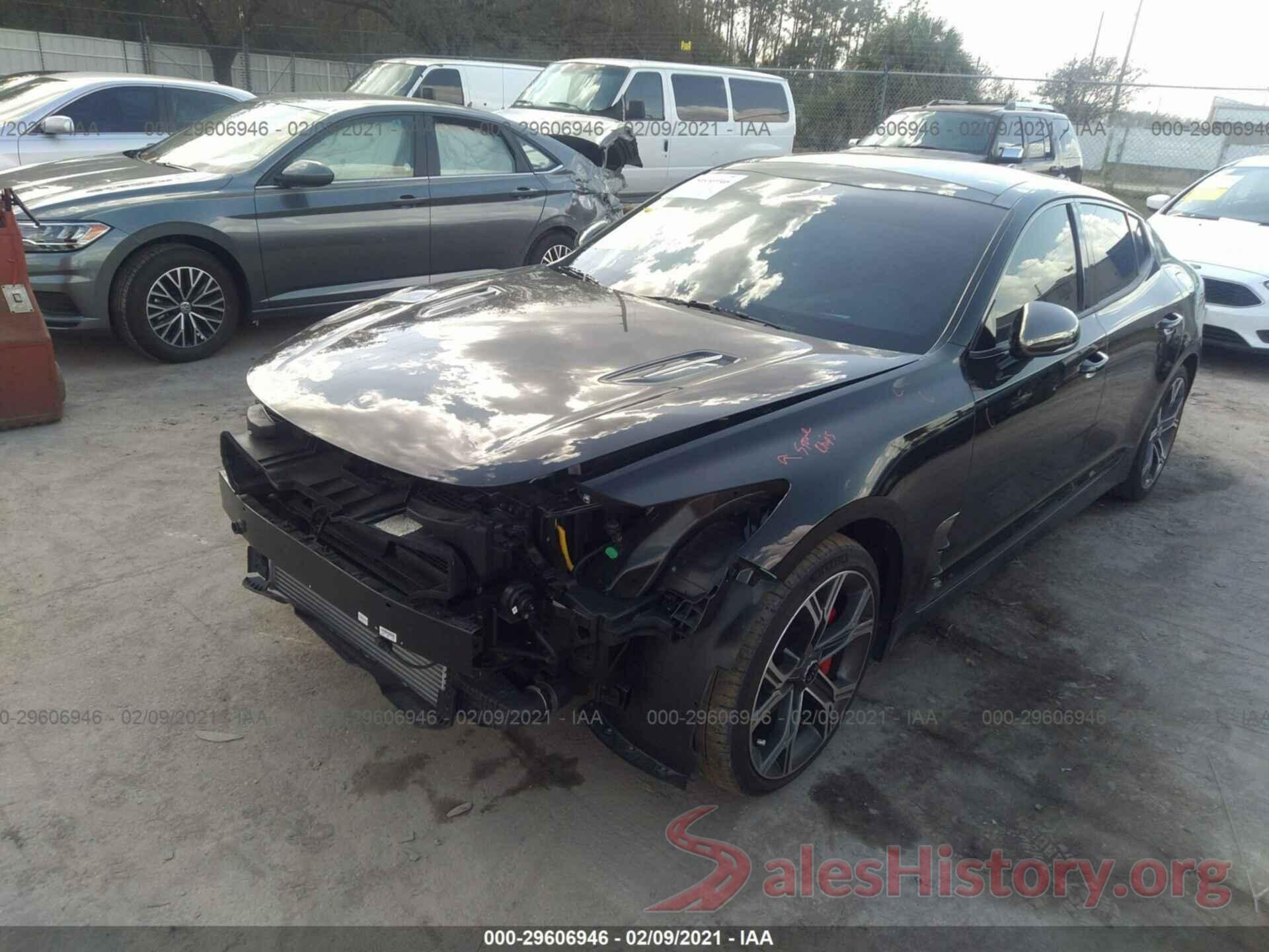 KNAE55LC4J6013582 2018 KIA STINGER