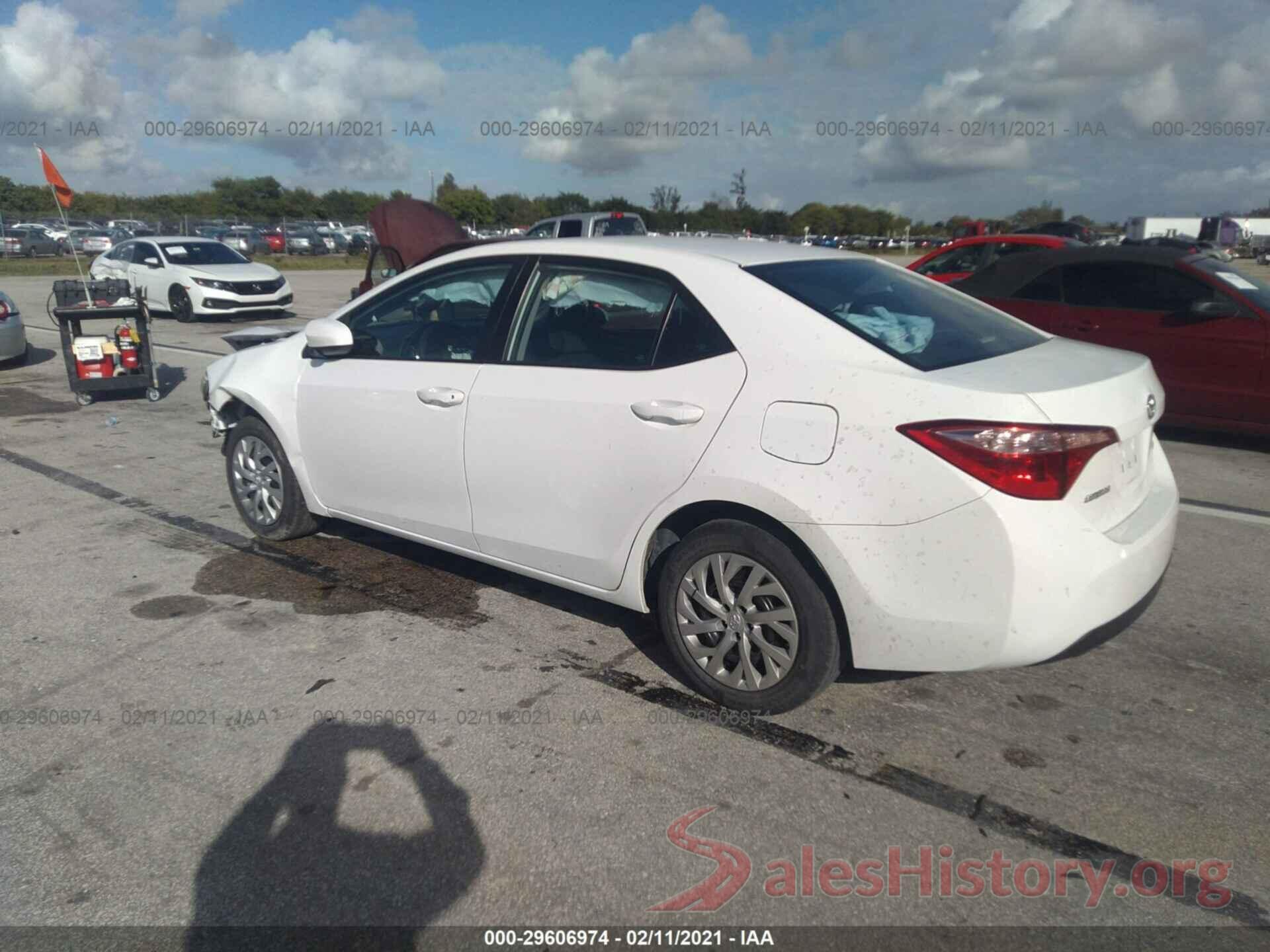 5YFBURHE8JP754451 2018 TOYOTA COROLLA