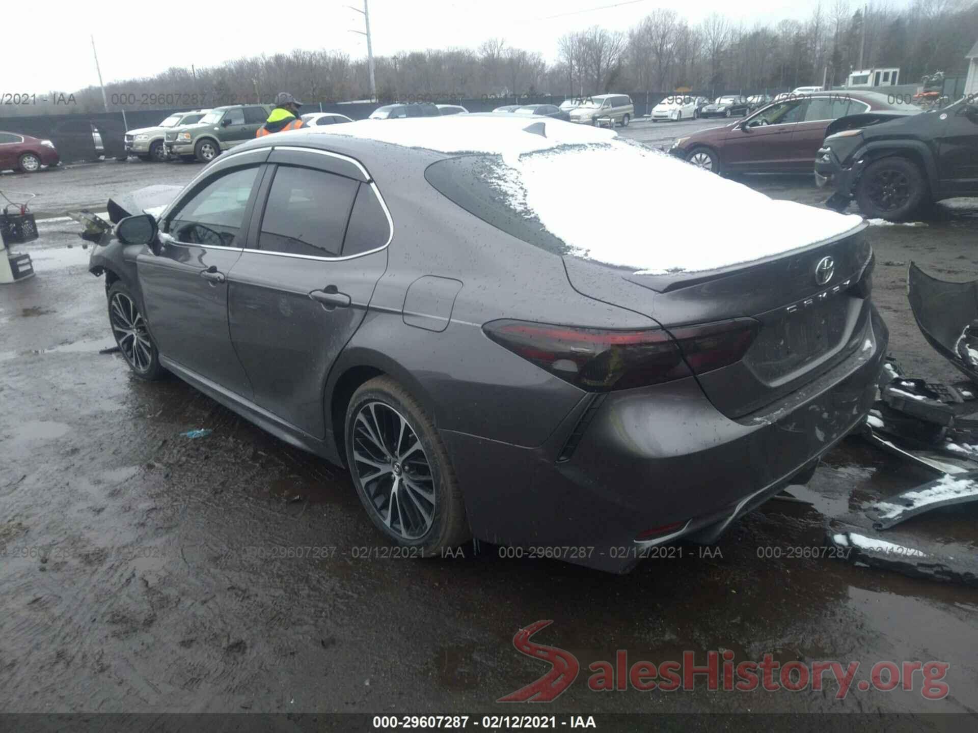 4T1B11HK6KU683167 2019 TOYOTA CAMRY