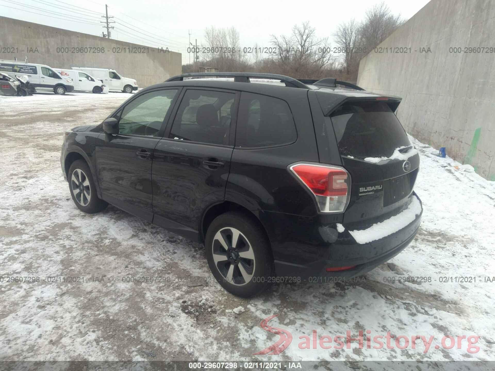 JF2SJAGC4JH499160 2018 SUBARU FORESTER