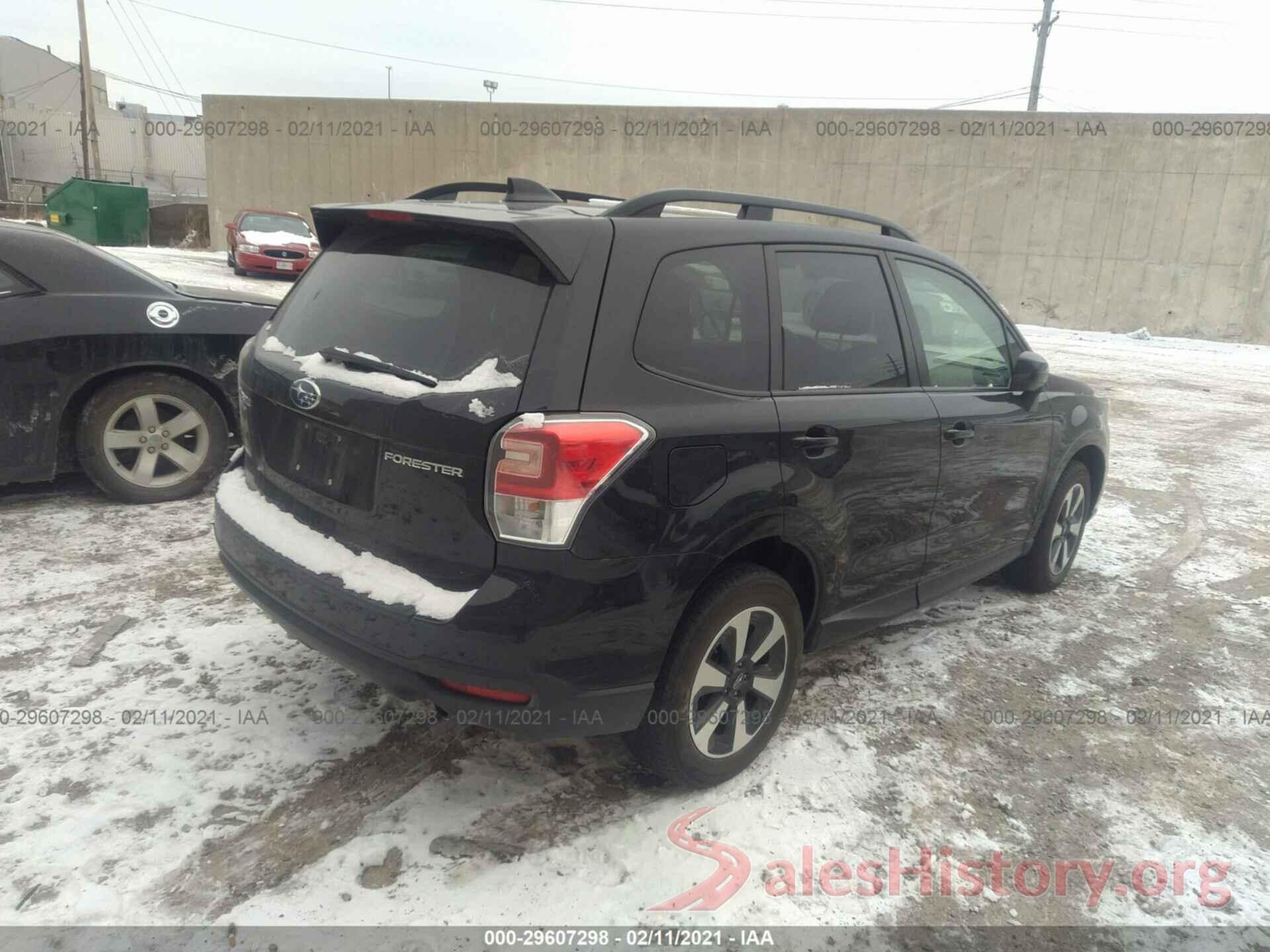 JF2SJAGC4JH499160 2018 SUBARU FORESTER