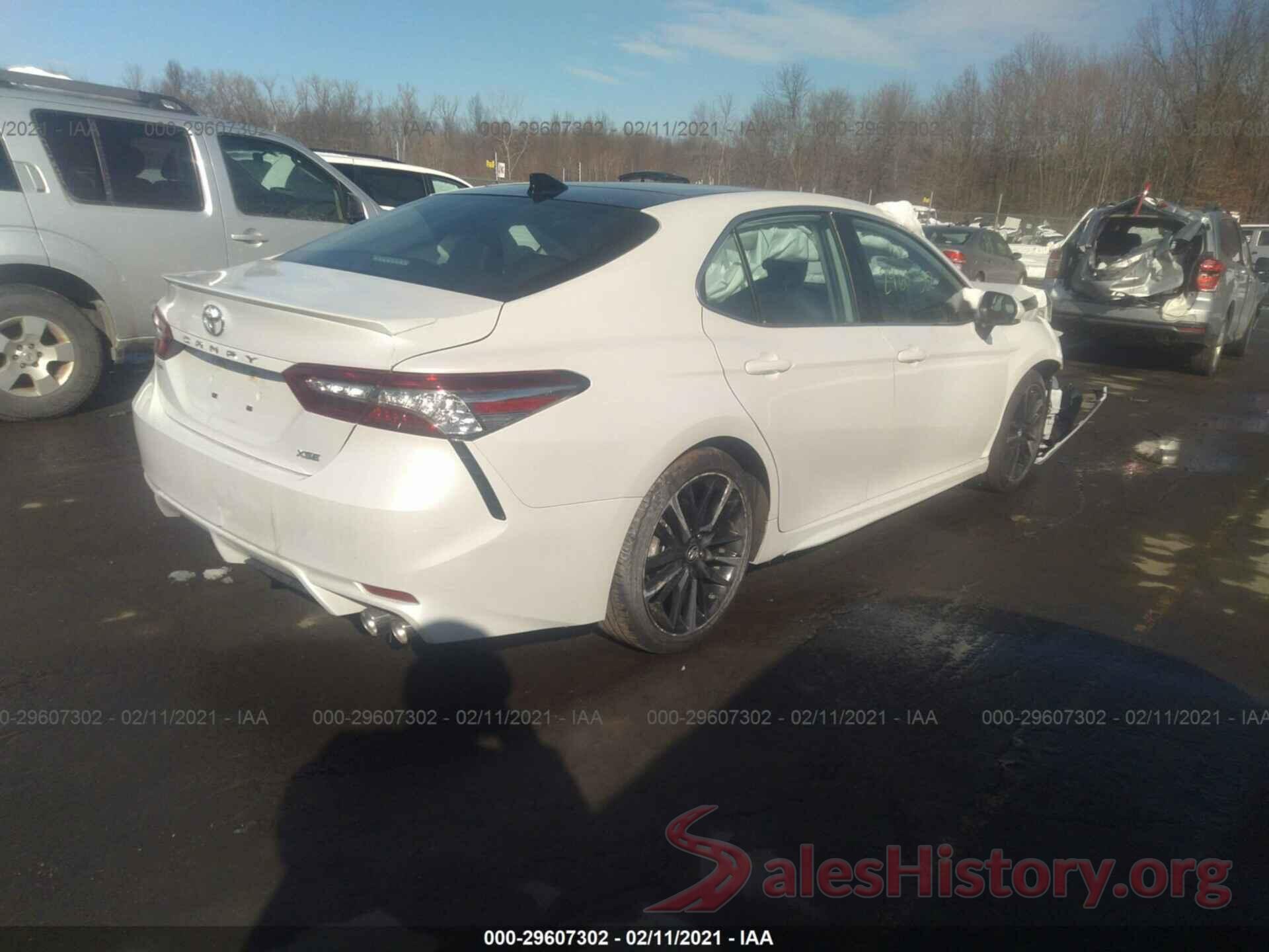 4T1B61HK2KU718658 2019 TOYOTA CAMRY