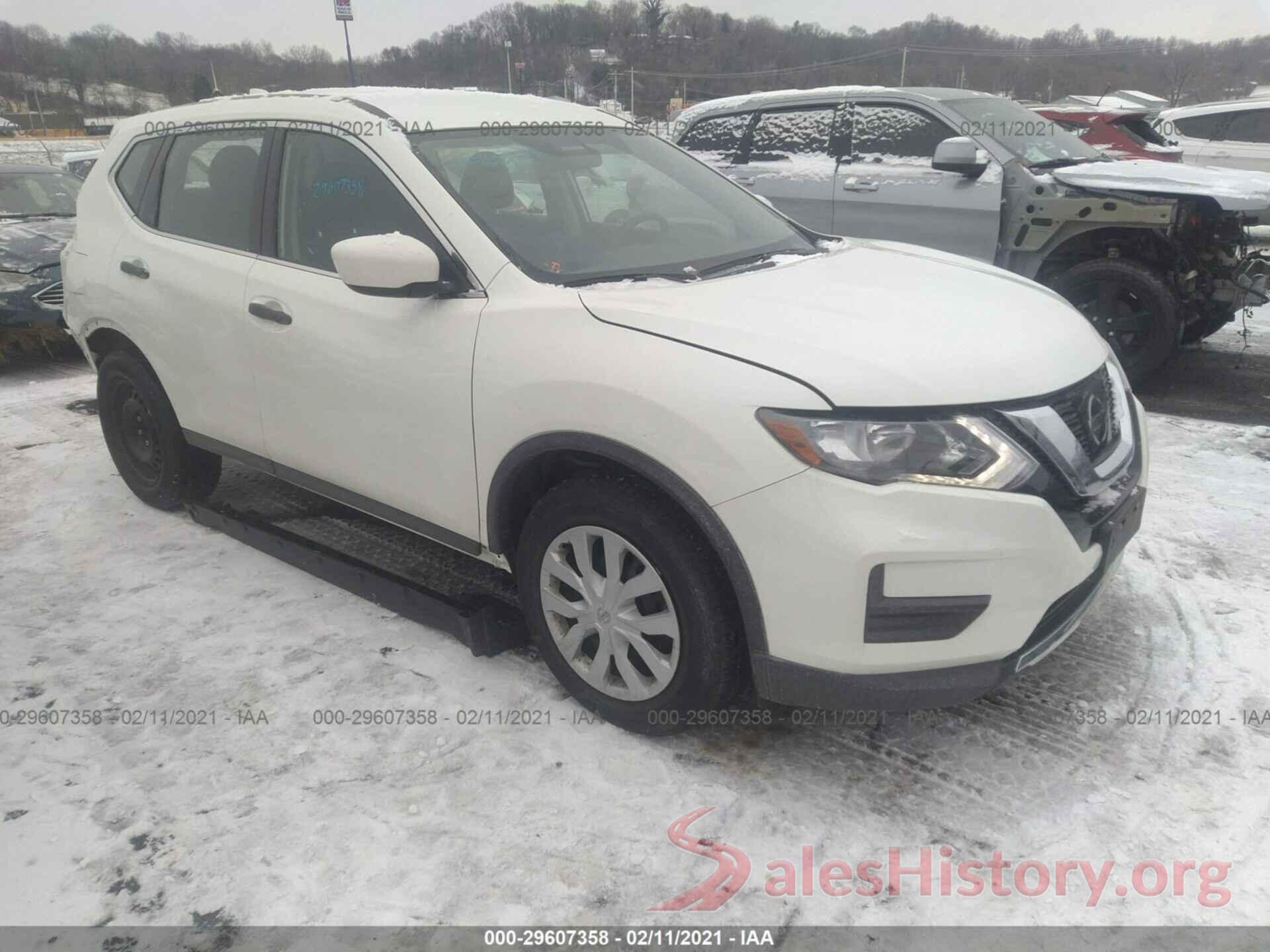 5N1AT2MT1HC866890 2017 NISSAN ROGUE