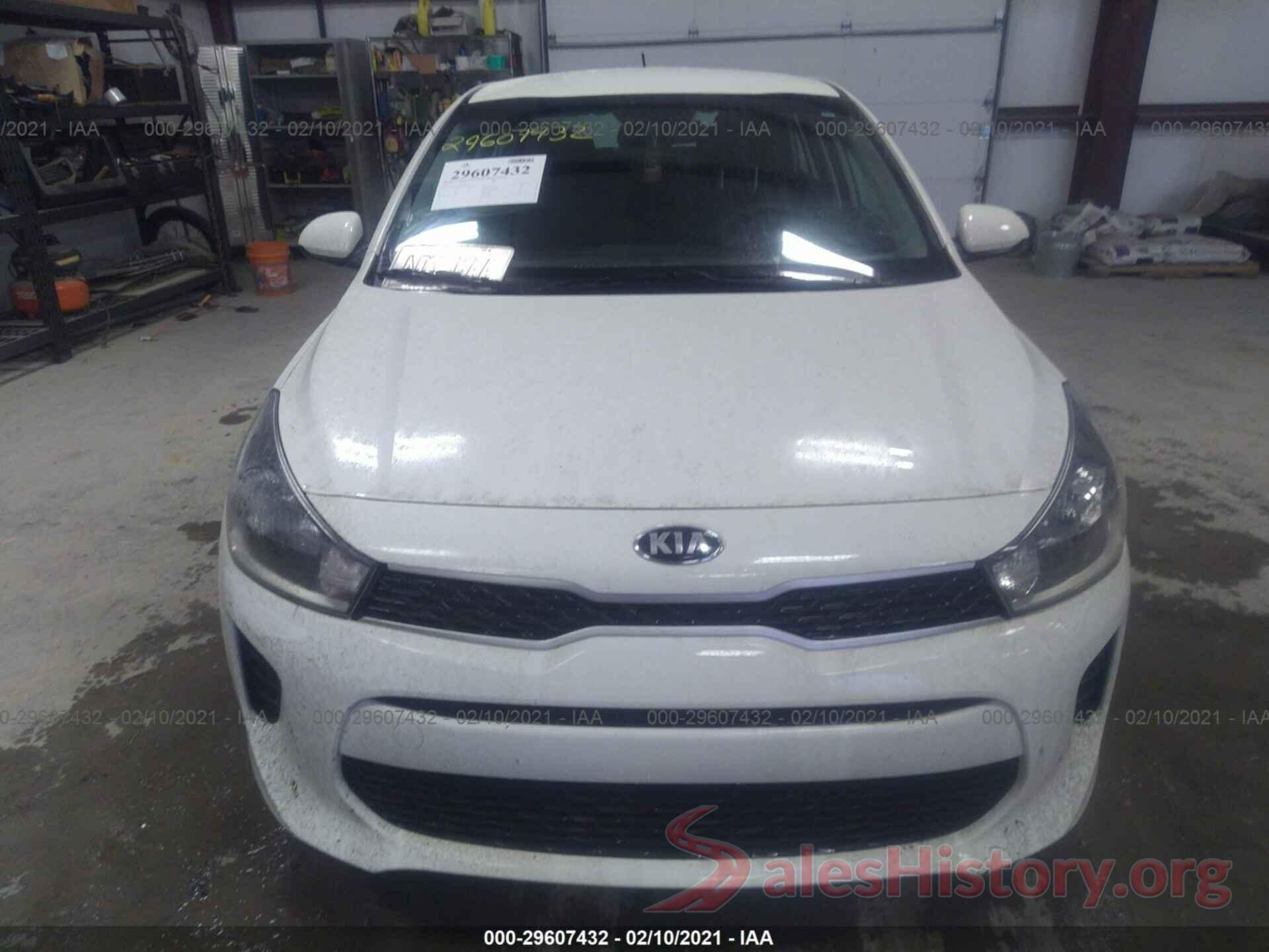 3KPA24AD2LE262038 2020 KIA RIO