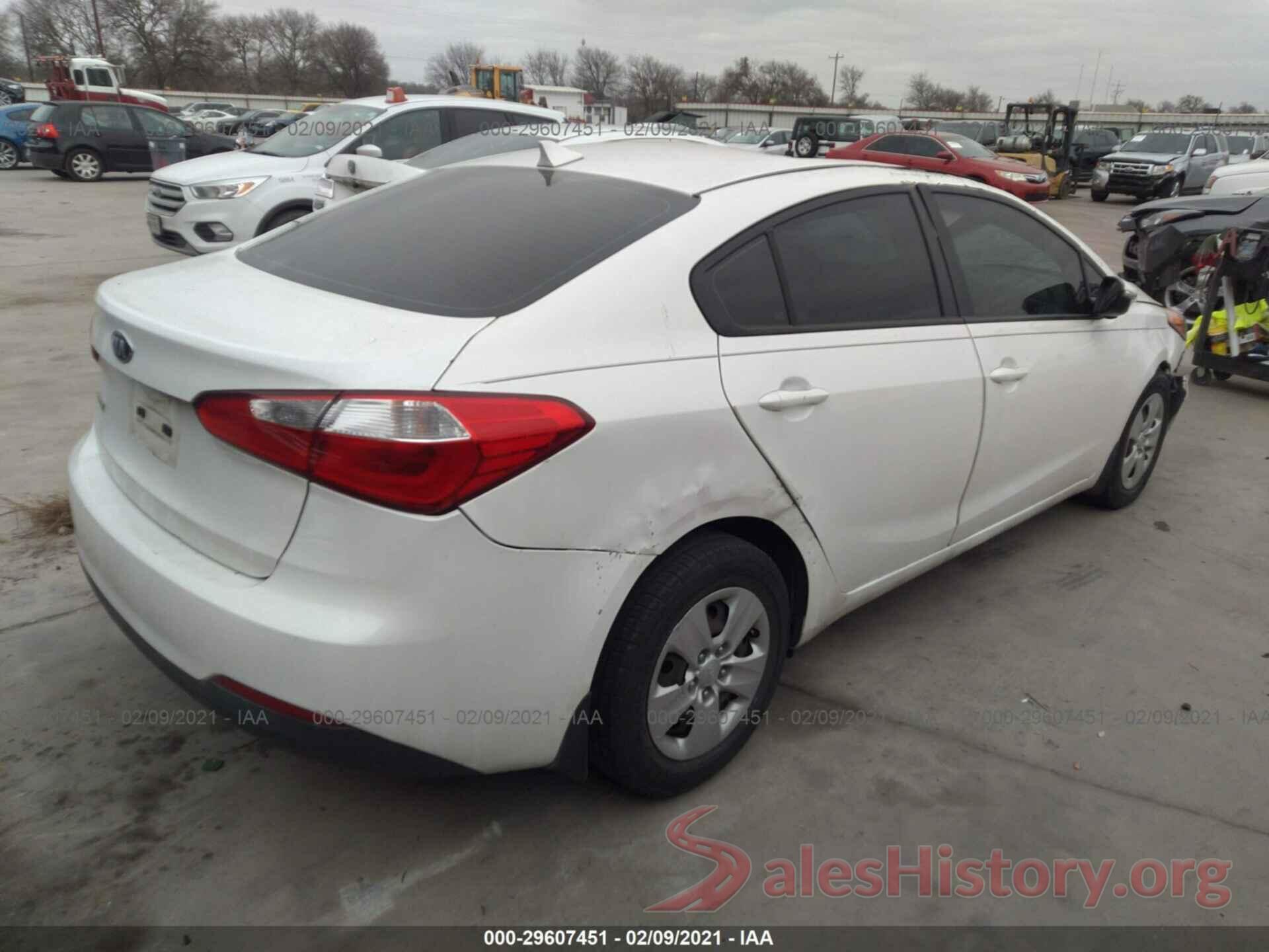 KNAFX4A65G5523833 2016 KIA FORTE