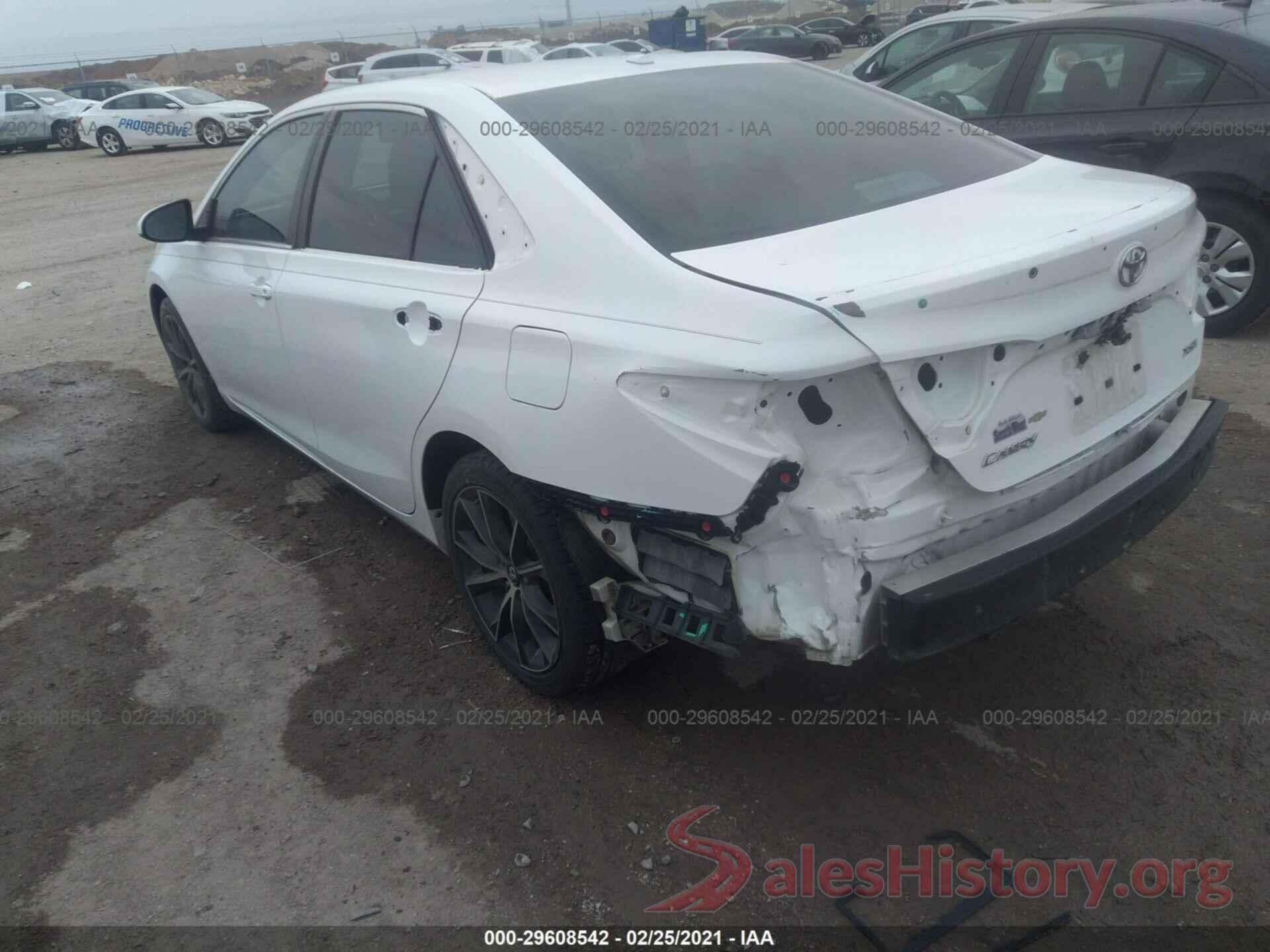 4T1BF1FK1GU203015 2016 TOYOTA CAMRY