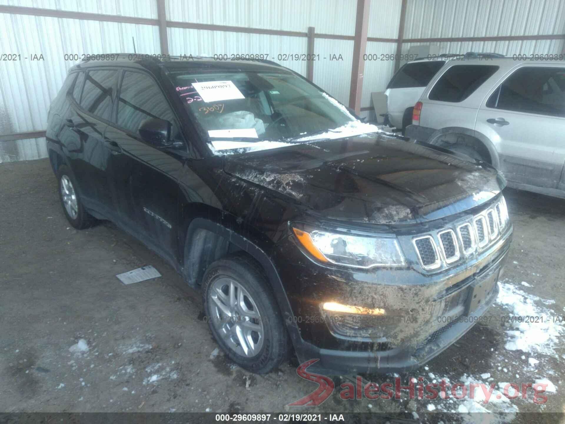 3C4NJDAB4JT100536 2018 JEEP COMPASS