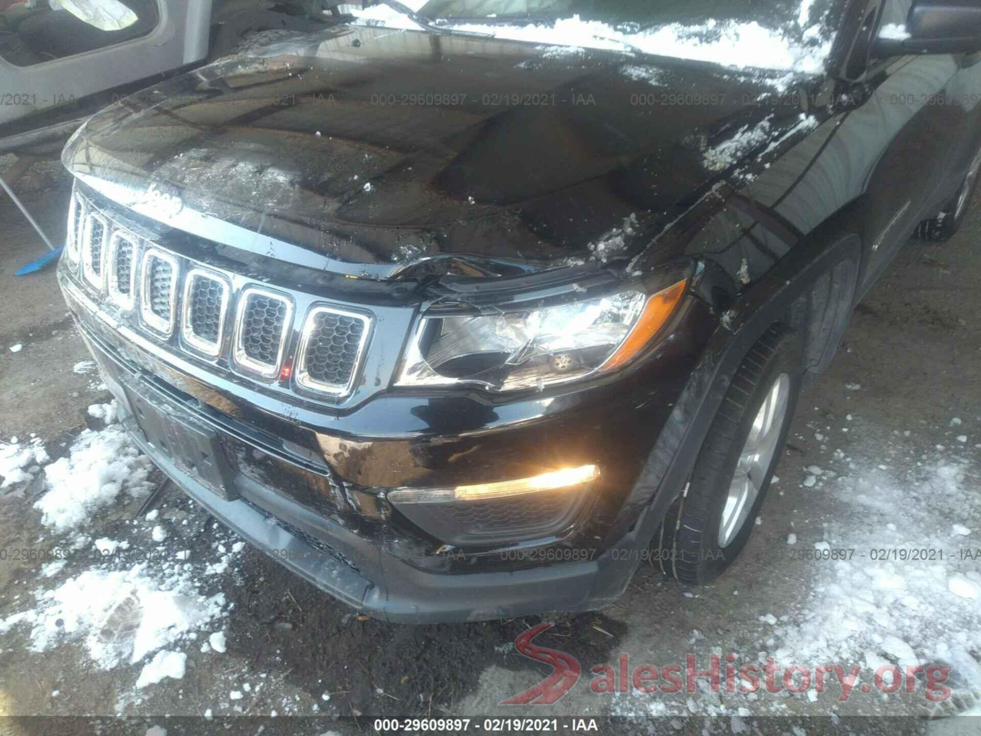 3C4NJDAB4JT100536 2018 JEEP COMPASS