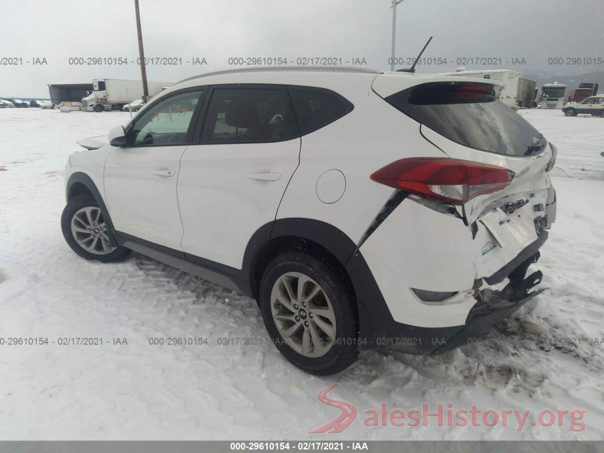 KM8J3CA48HU562825 2017 HYUNDAI TUCSON