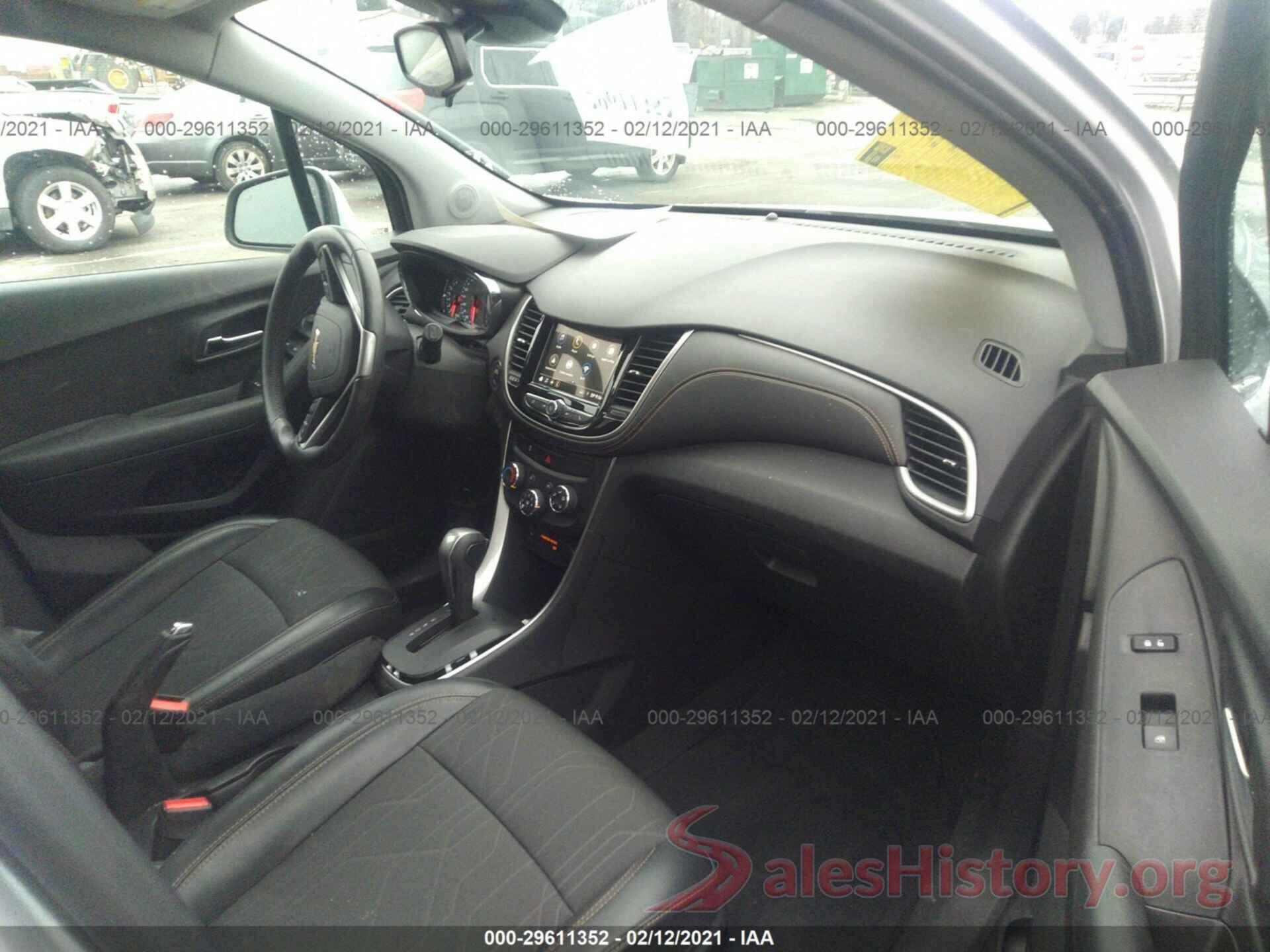 3GNCJLSB7KL230562 2019 CHEVROLET TRAX