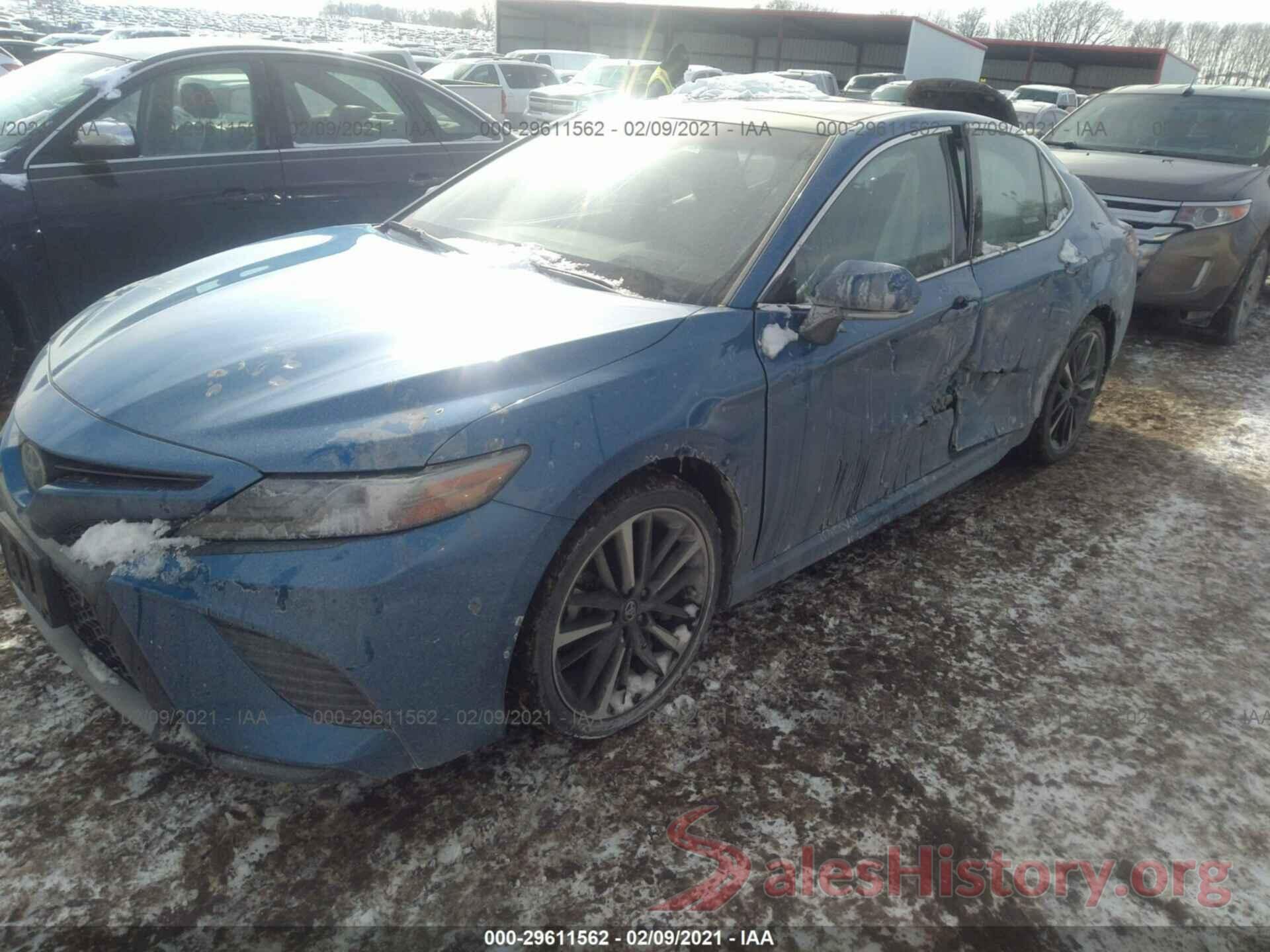 4T1BZ1HK7JU009648 2018 TOYOTA CAMRY