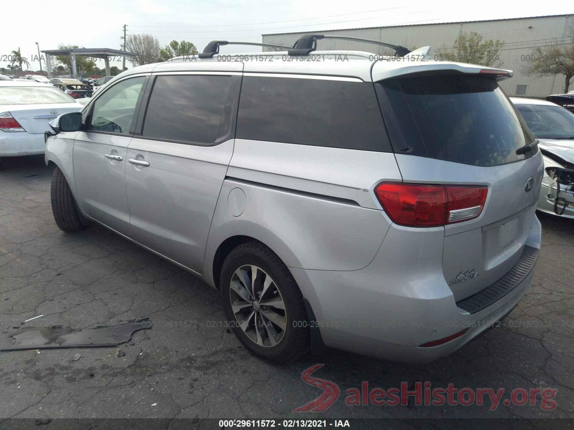 KNDMC5C10J6355713 2018 KIA SEDONA