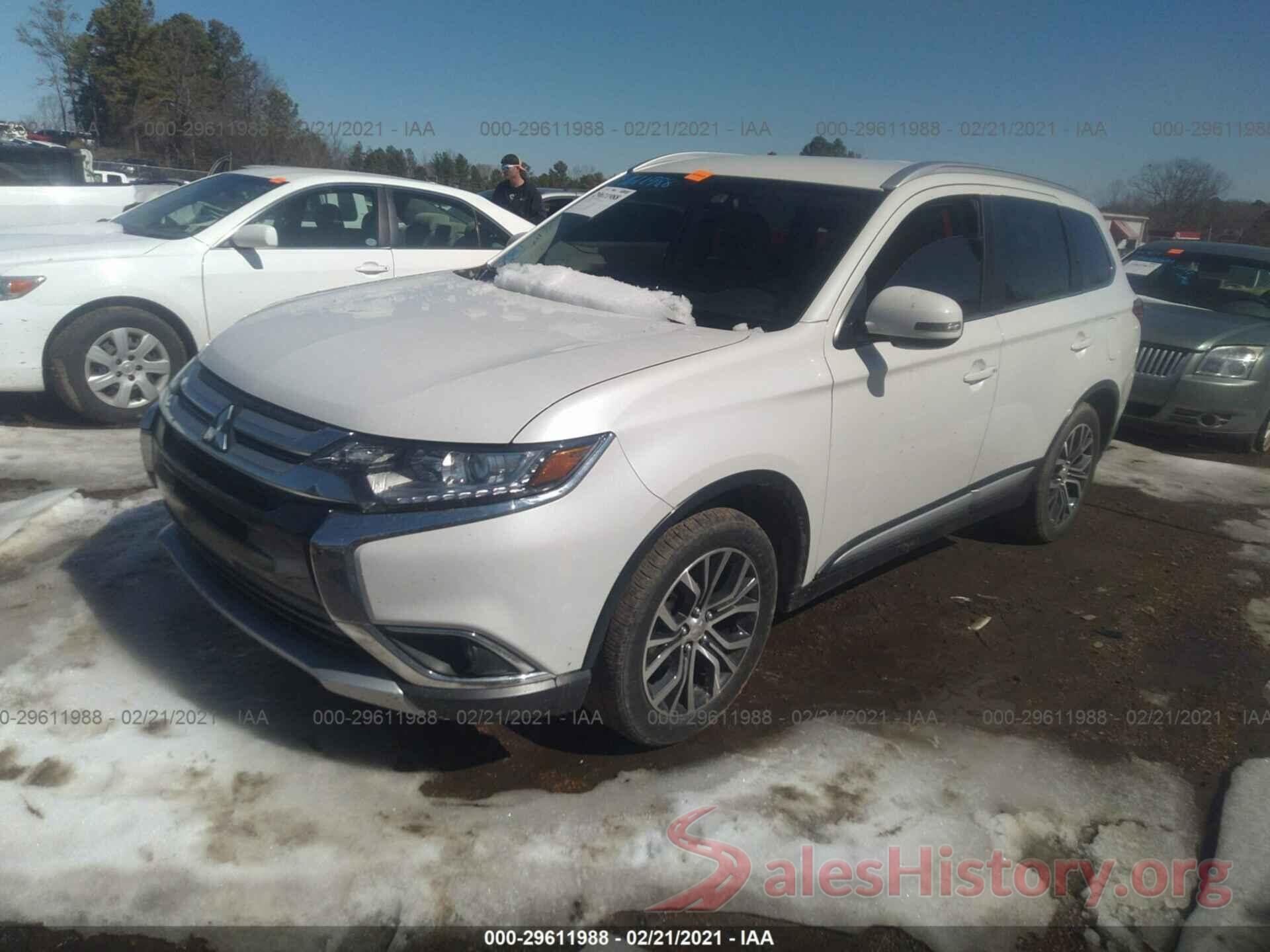 JA4AD3A37JZ026640 2018 MITSUBISHI OUTLANDER