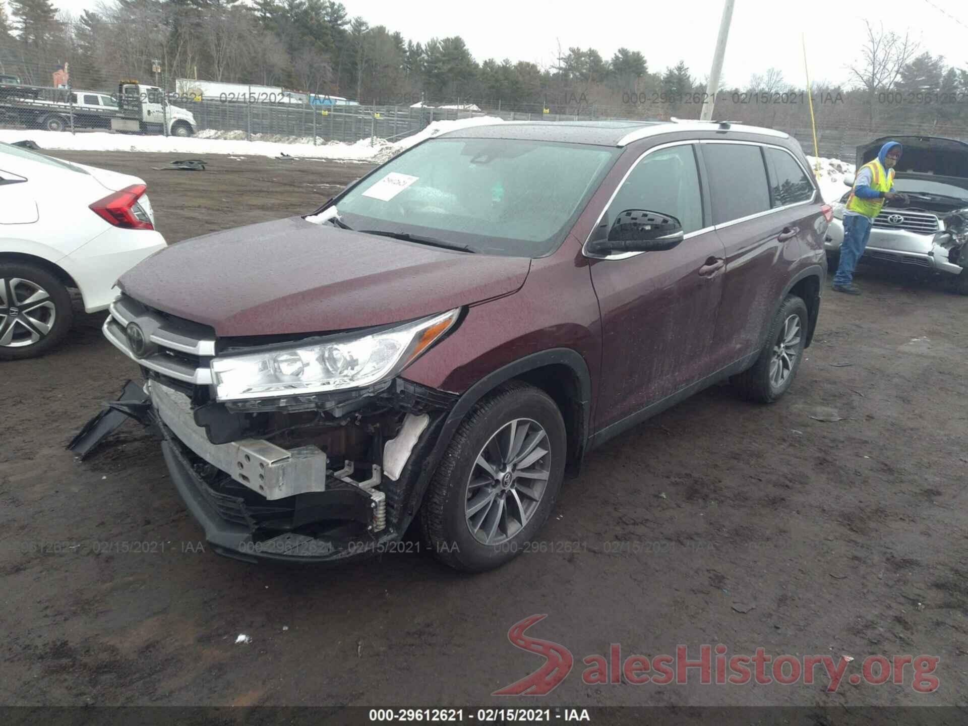 5TDJZRFH3KS977158 2019 TOYOTA HIGHLANDER