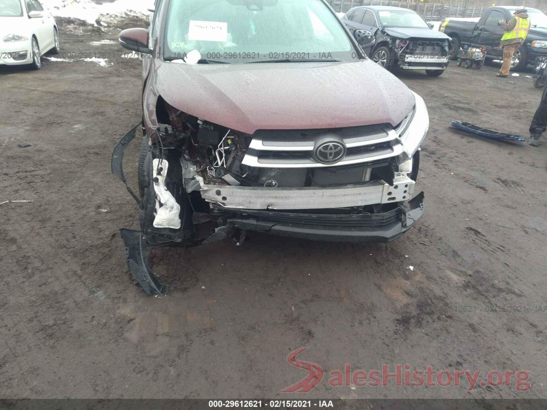 5TDJZRFH3KS977158 2019 TOYOTA HIGHLANDER