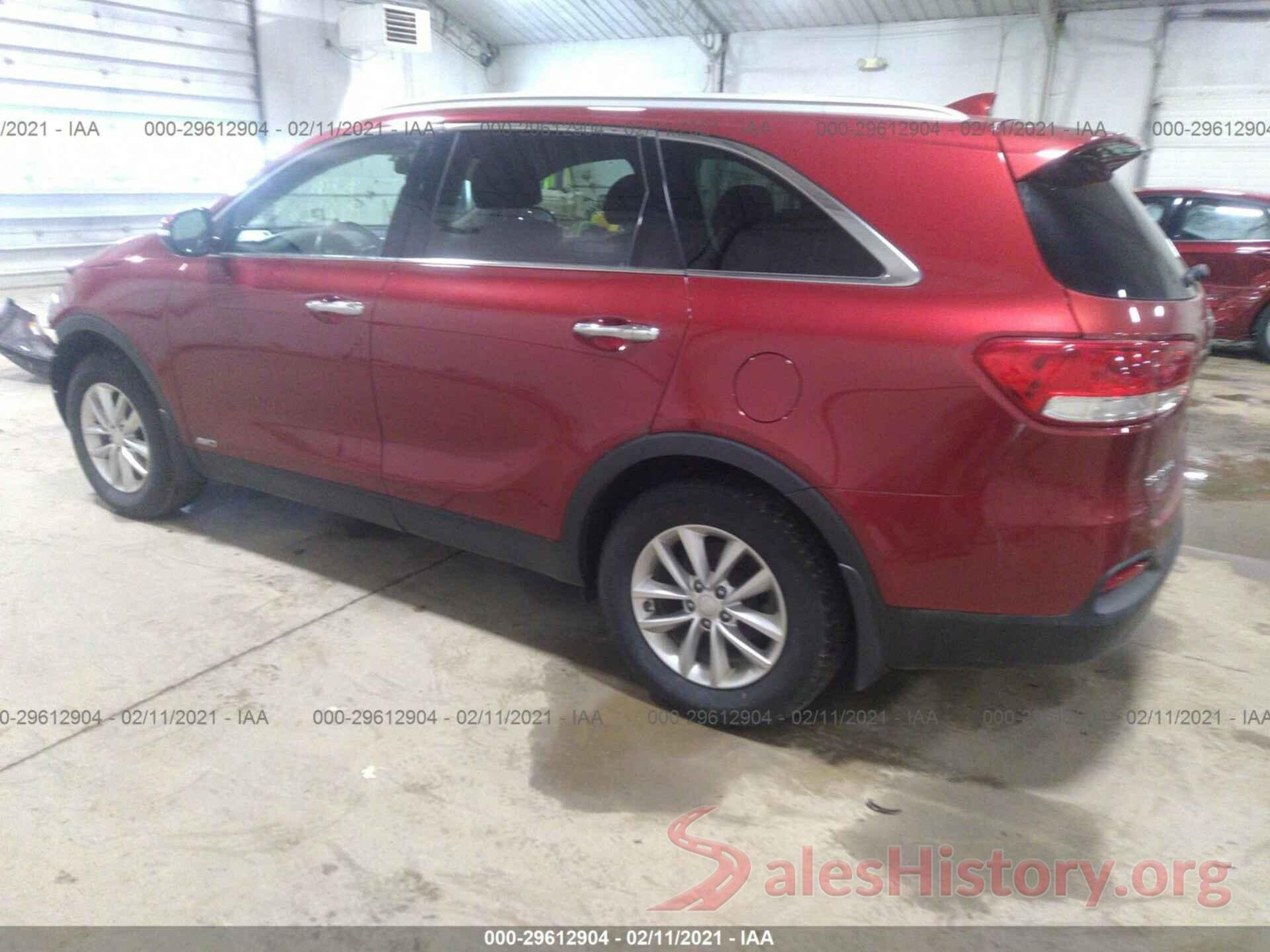 5XYPGDA32JG387138 2018 KIA SORENTO