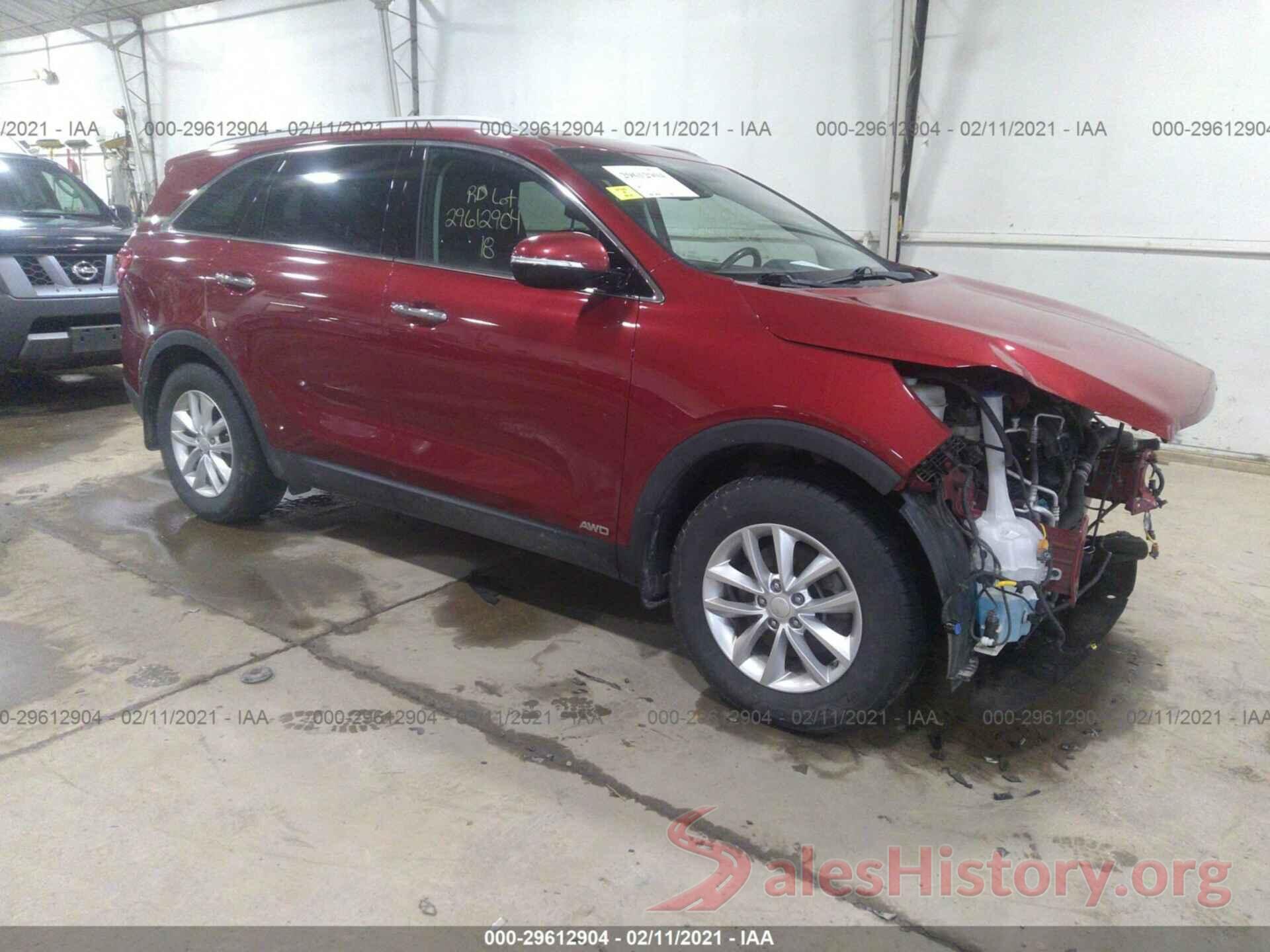 5XYPGDA32JG387138 2018 KIA SORENTO