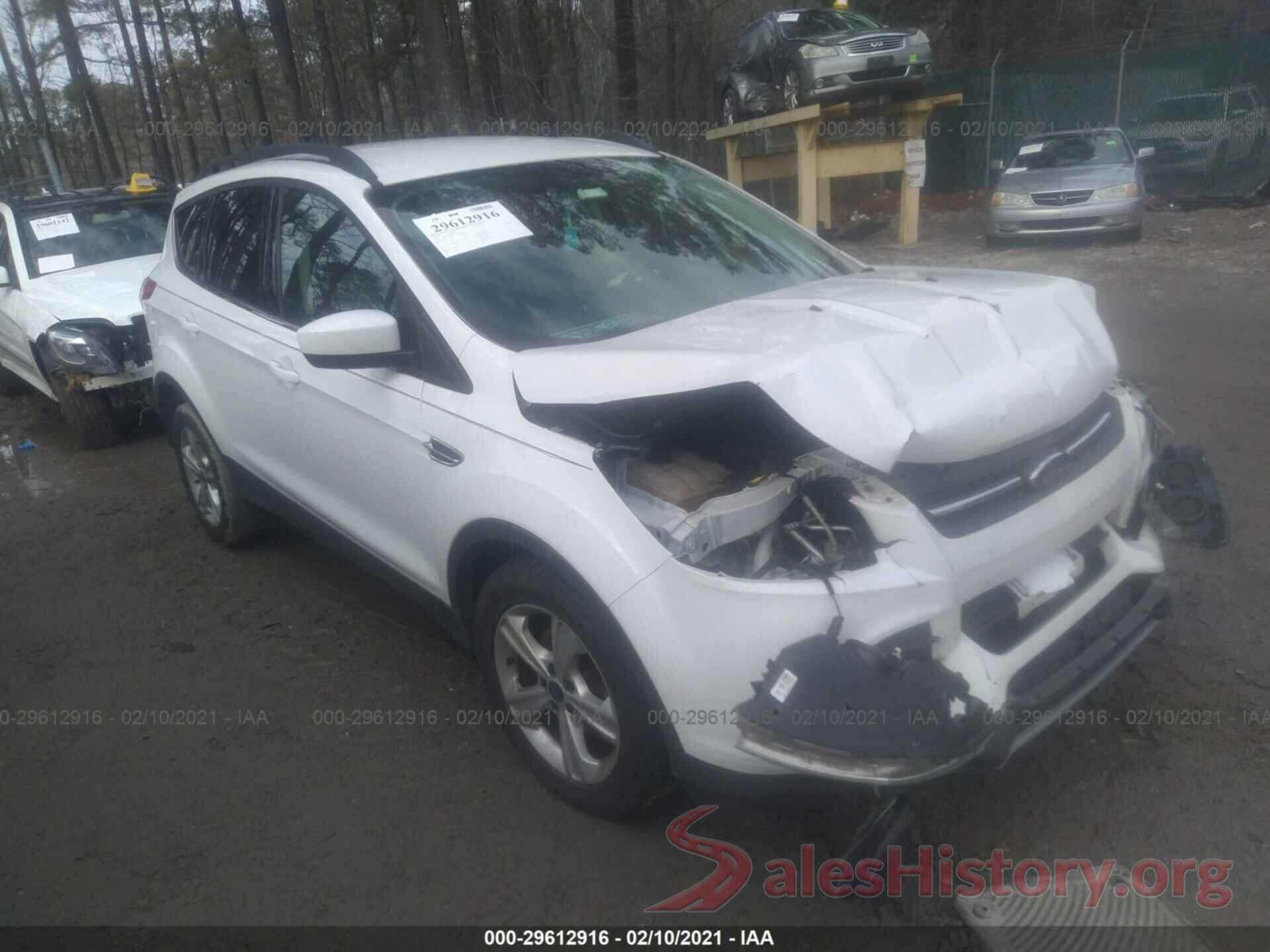 1FMCU9GX2GUA25232 2016 FORD ESCAPE