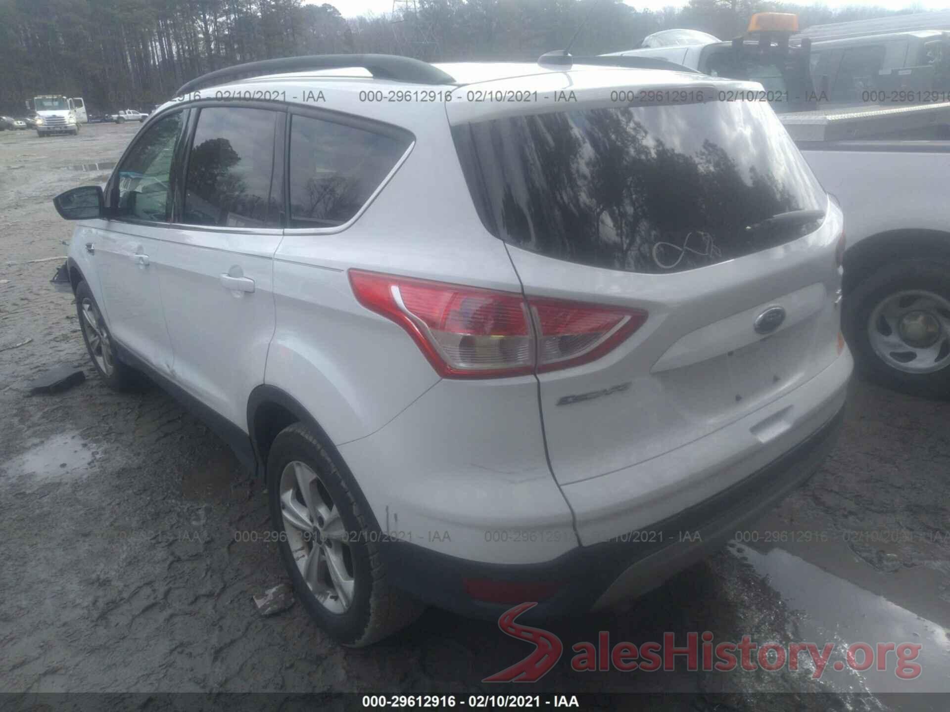 1FMCU9GX2GUA25232 2016 FORD ESCAPE