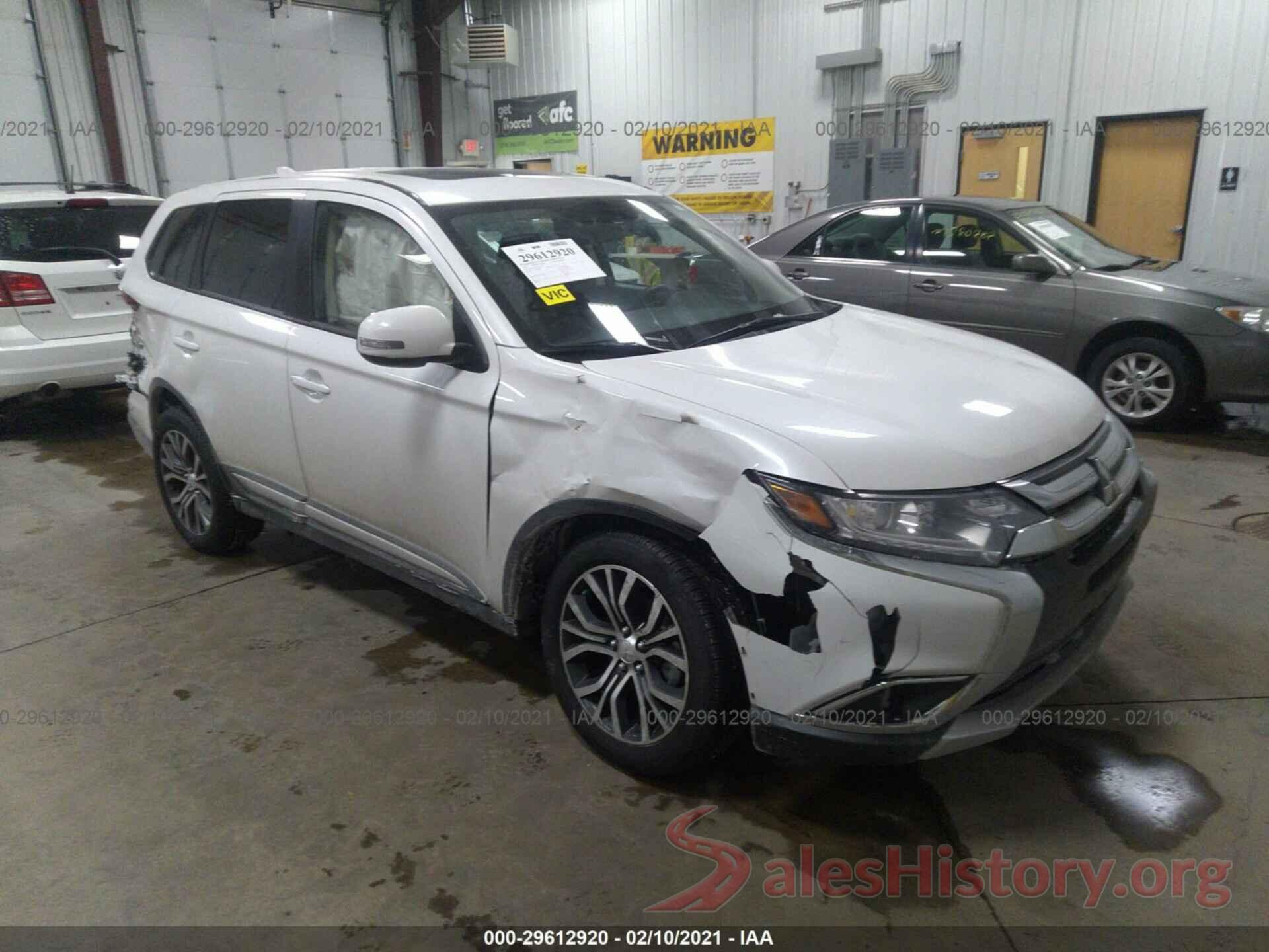 JA4AZ3A34JZ044093 2018 MITSUBISHI OUTLANDER