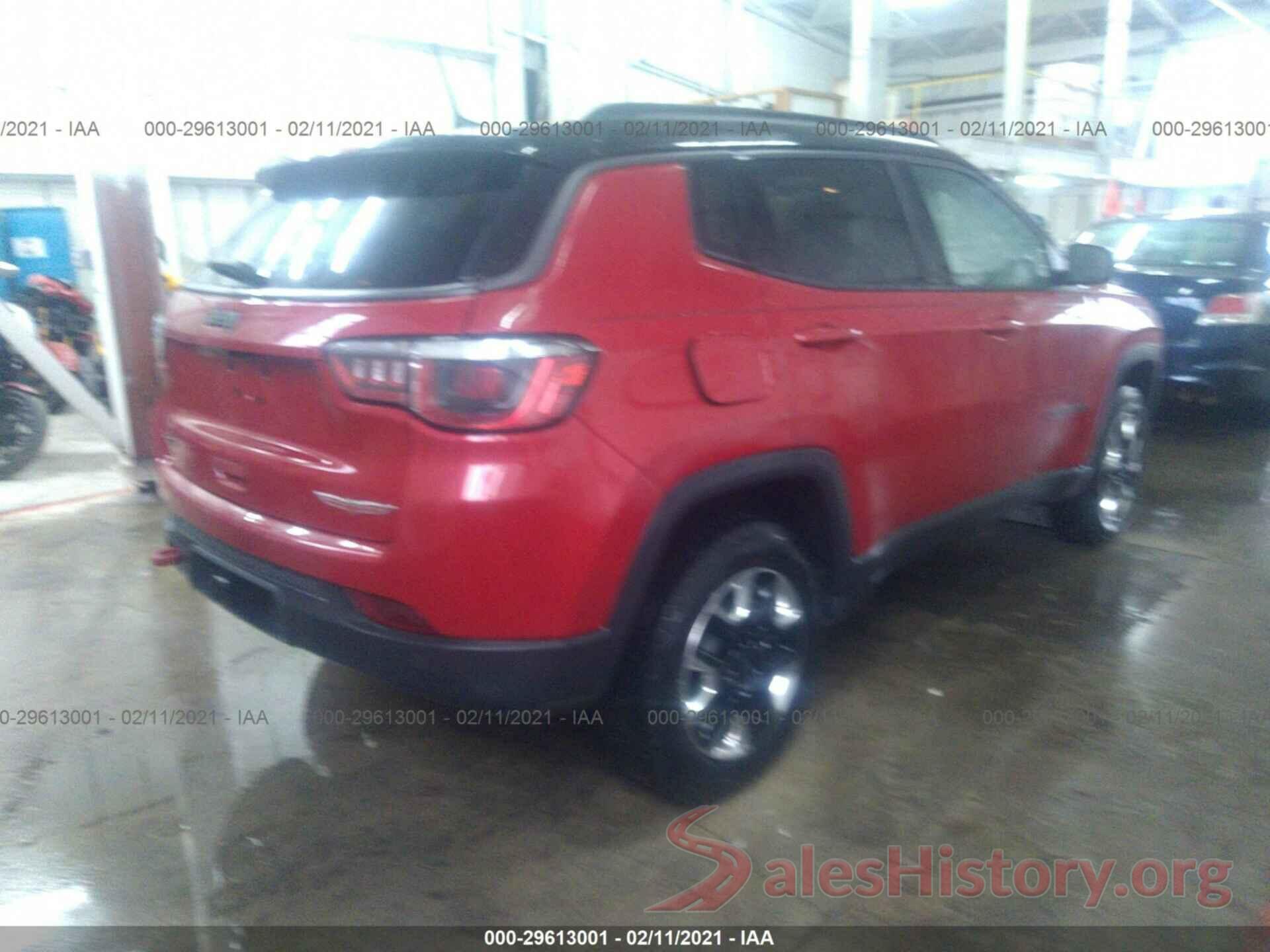 3C4NJDDBXJT168822 2018 JEEP COMPASS