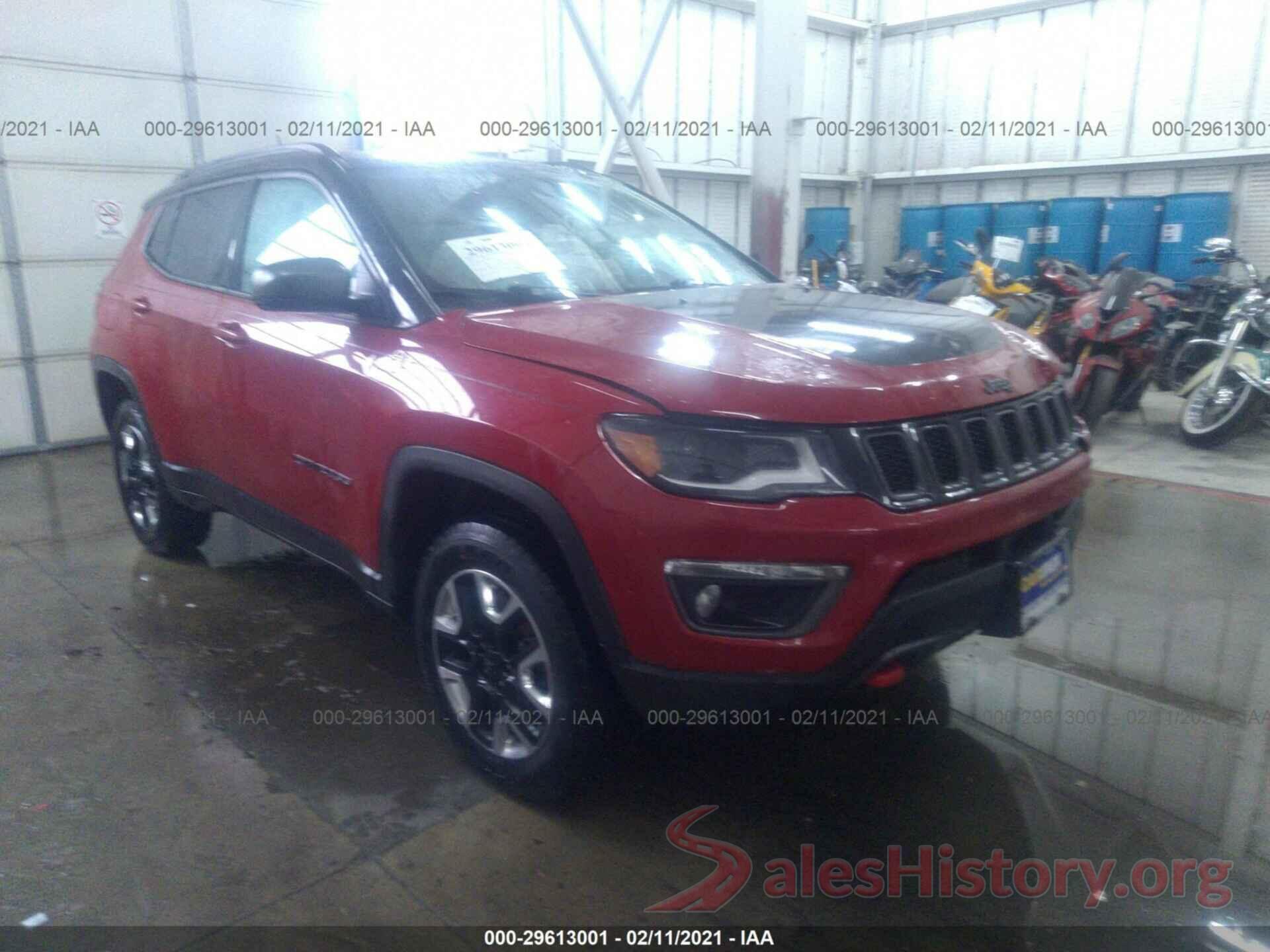 3C4NJDDBXJT168822 2018 JEEP COMPASS