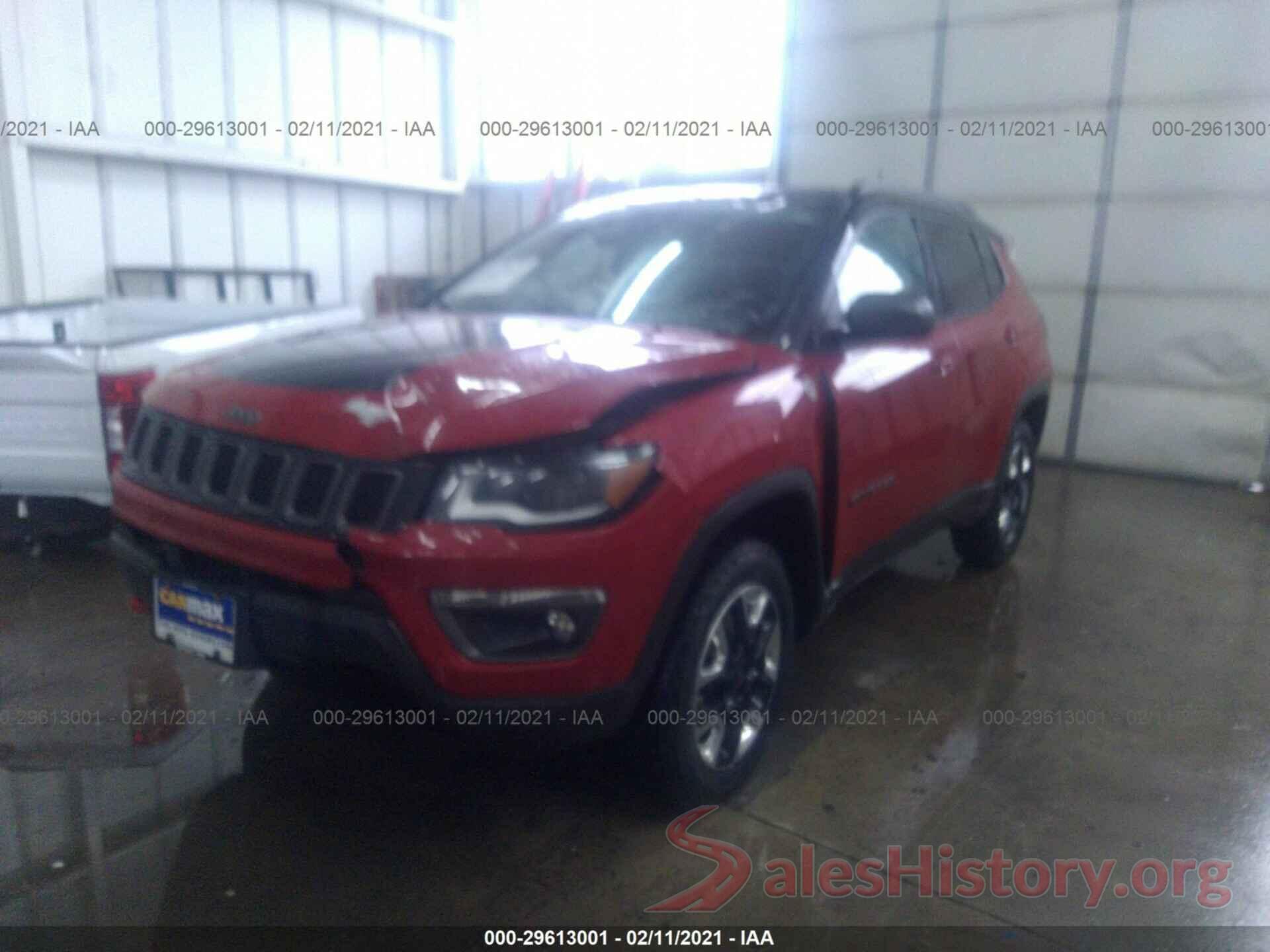 3C4NJDDBXJT168822 2018 JEEP COMPASS