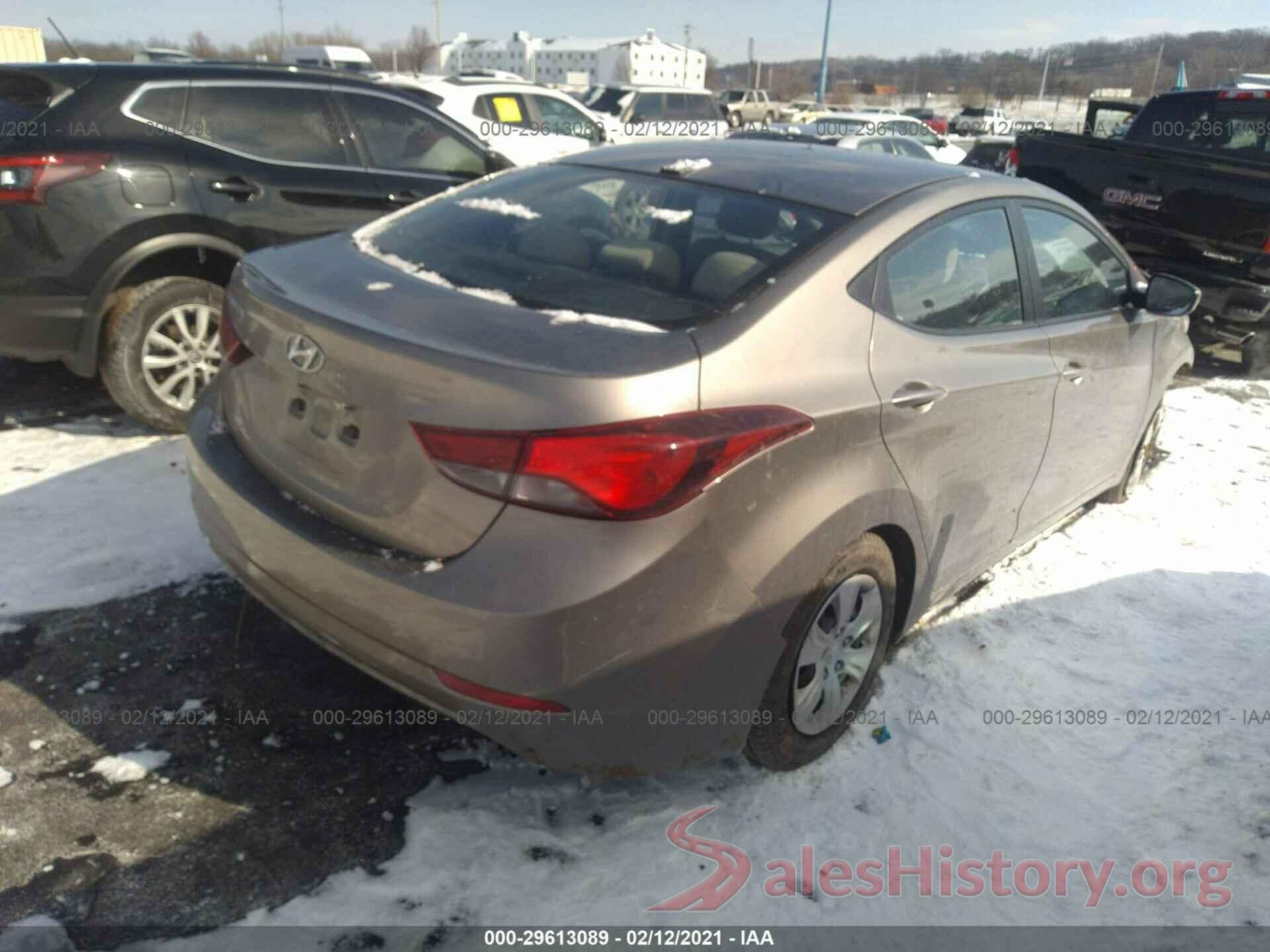 5NPDH4AE4GH678758 2016 HYUNDAI ELANTRA