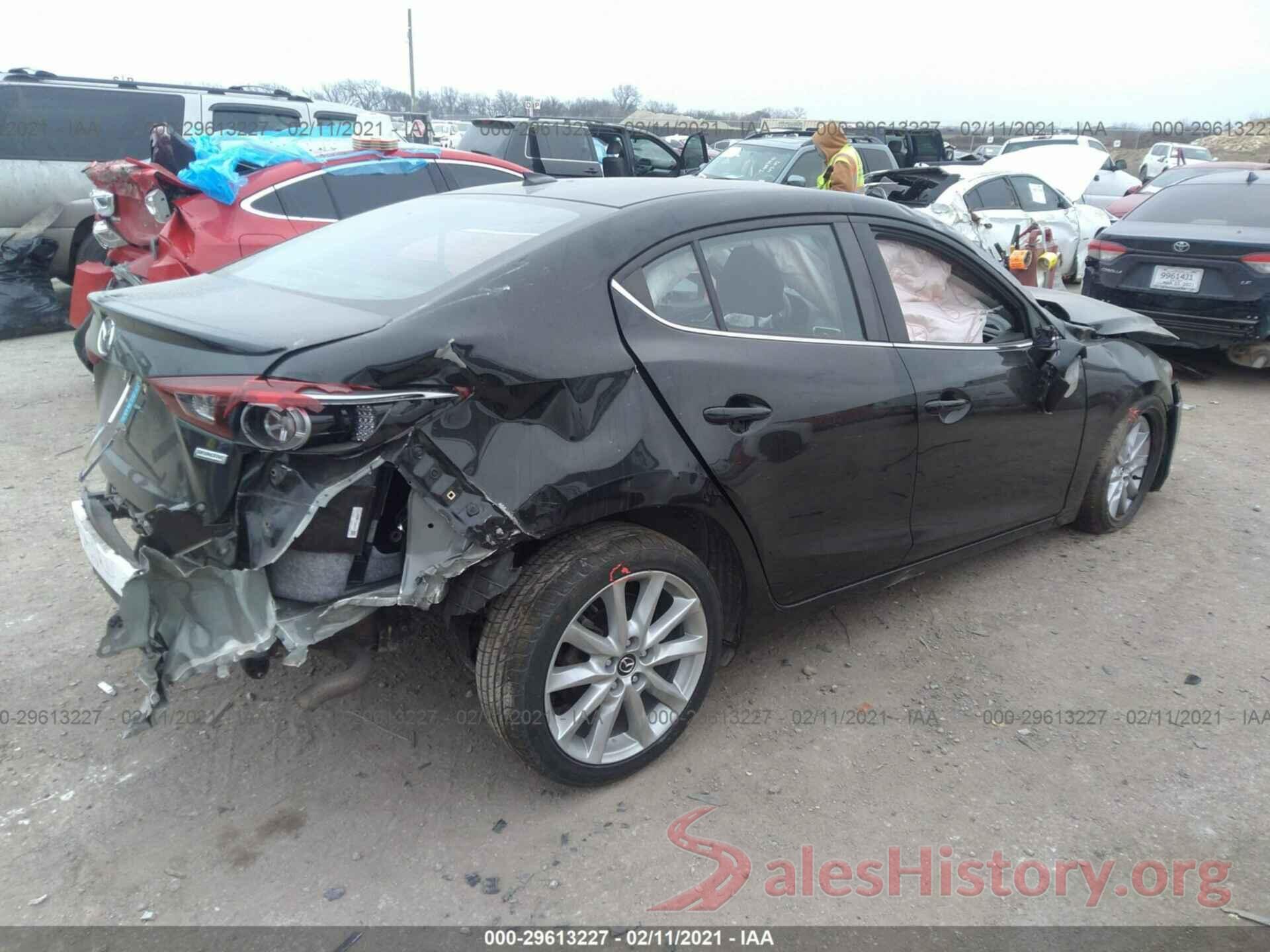 JM1BN1W31H1133261 2017 MAZDA MAZDA3 4-DOOR