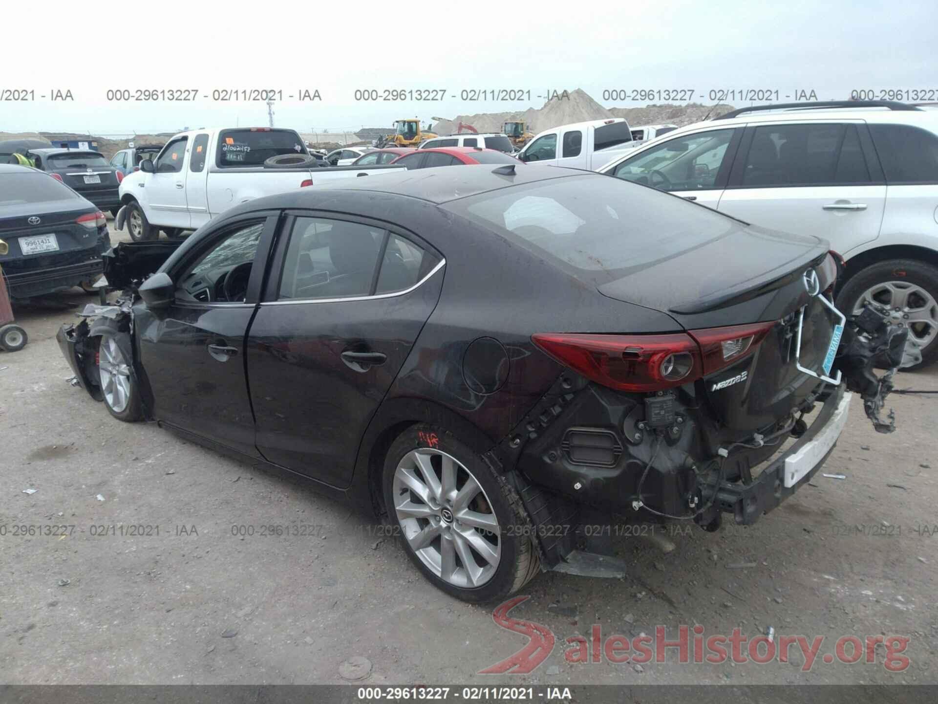 JM1BN1W31H1133261 2017 MAZDA MAZDA3 4-DOOR