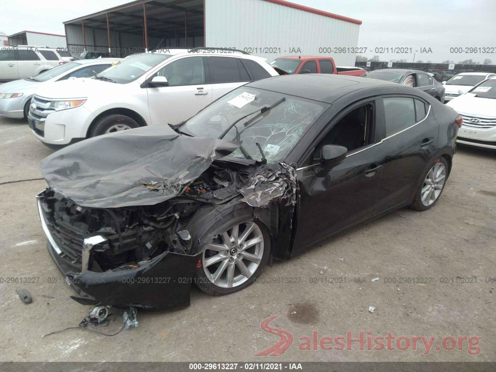 JM1BN1W31H1133261 2017 MAZDA MAZDA3 4-DOOR