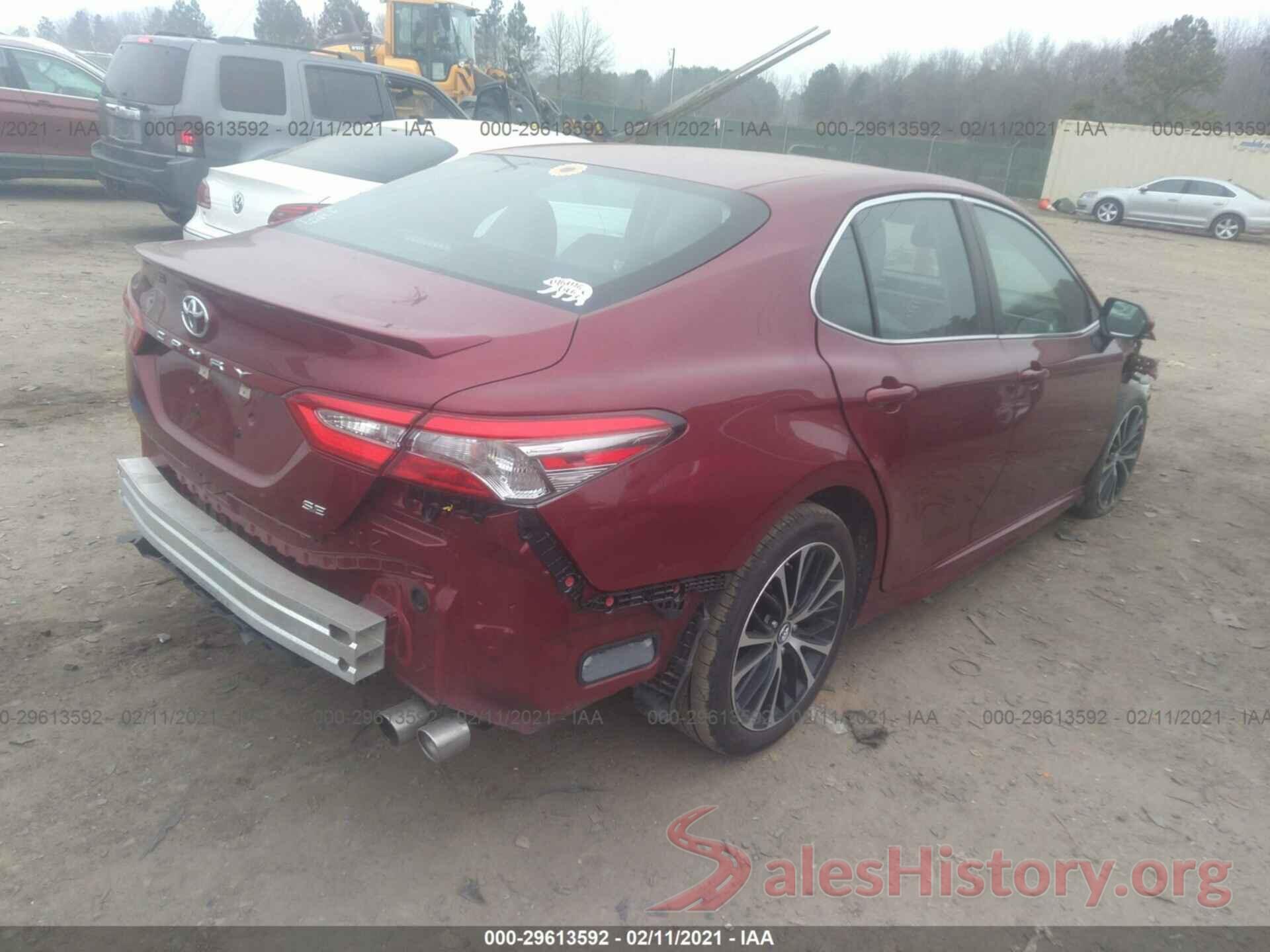 4T1B11HK1JU518898 2018 TOYOTA CAMRY