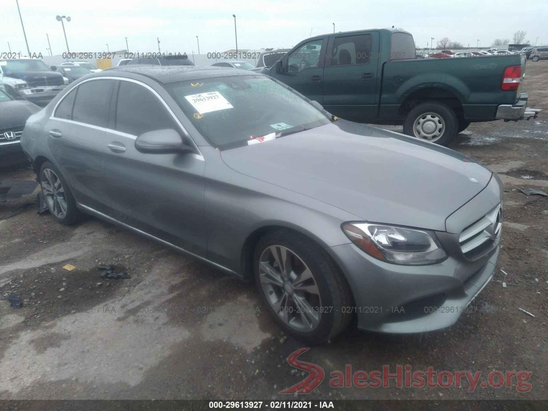 55SWF4JB5GU118037 2016 MERCEDES-BENZ C-CLASS