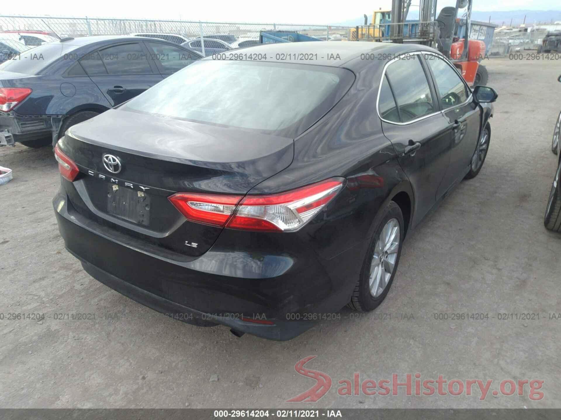 4T1B11HK2JU003246 2018 TOYOTA CAMRY