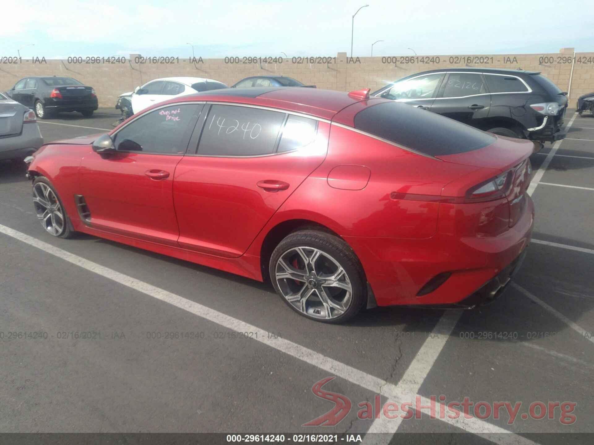 KNAE55LC2J6017825 2018 KIA STINGER