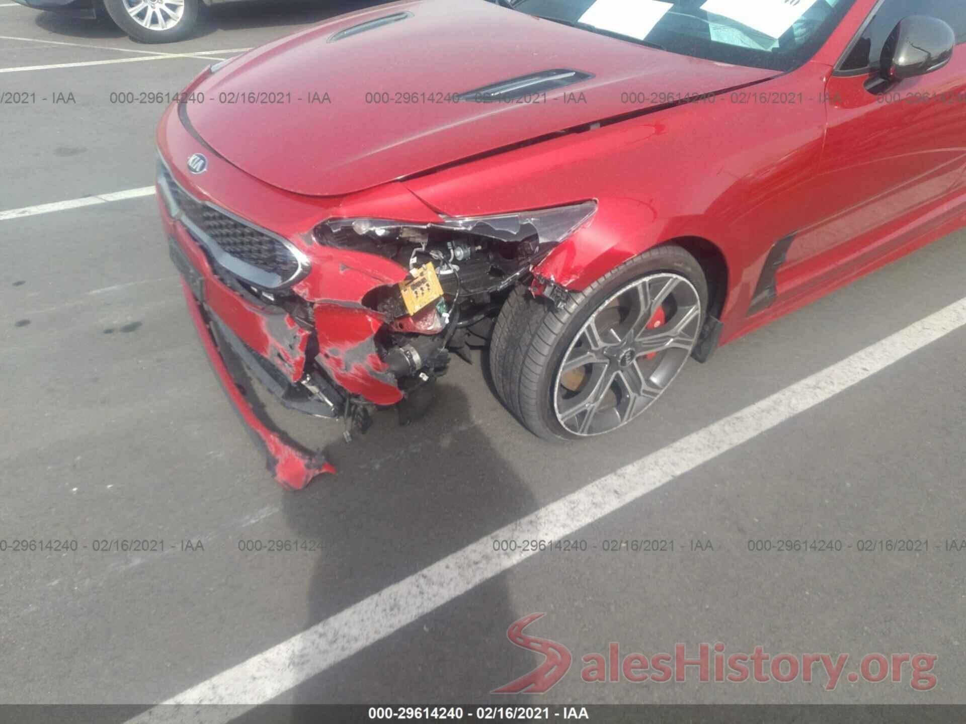 KNAE55LC2J6017825 2018 KIA STINGER