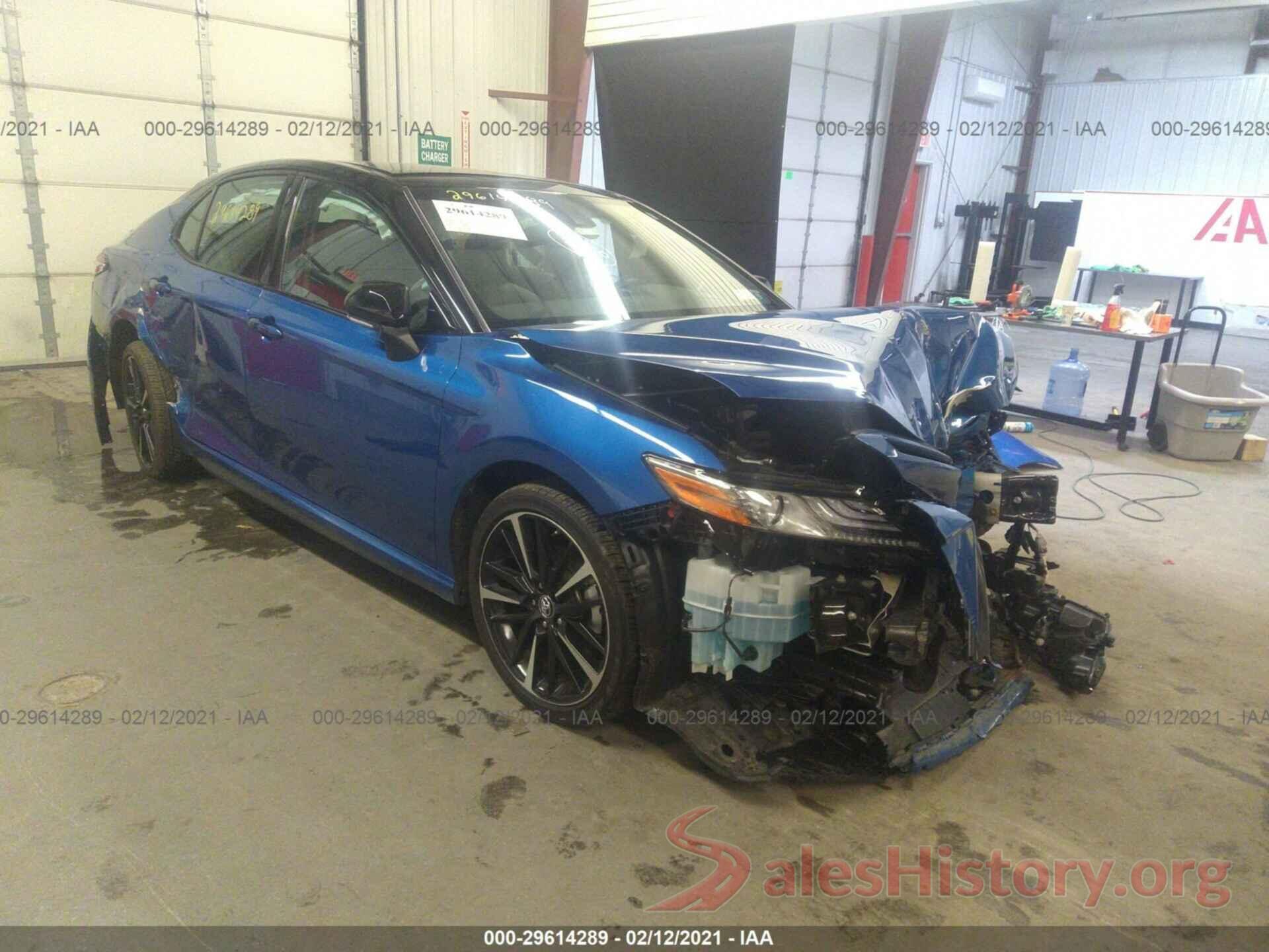 4T1B61HKXKU246158 2019 TOYOTA CAMRY