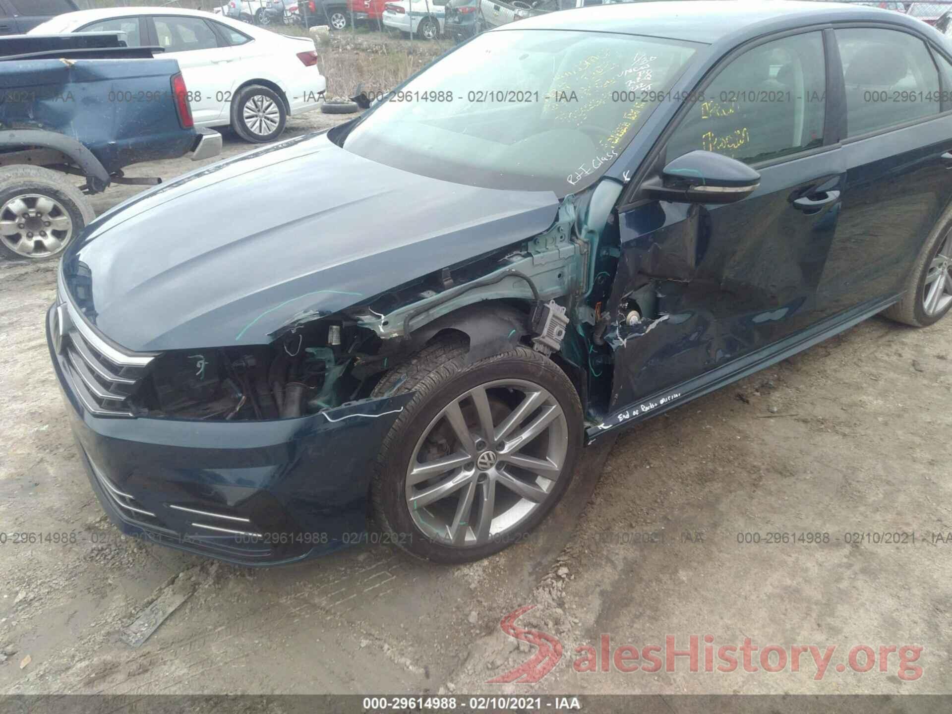 1VWAA7A30JC028753 2018 VOLKSWAGEN PASSAT