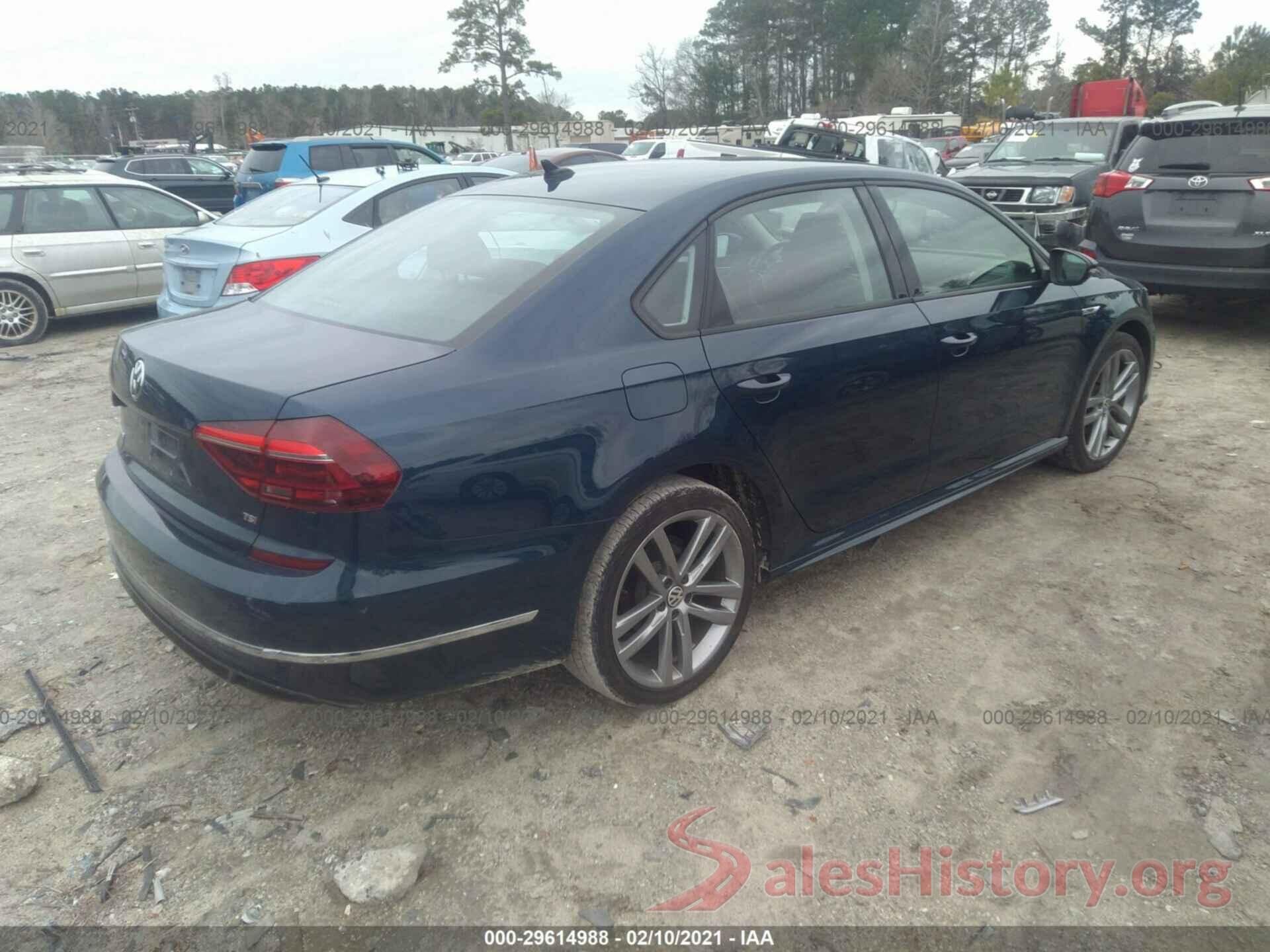 1VWAA7A30JC028753 2018 VOLKSWAGEN PASSAT