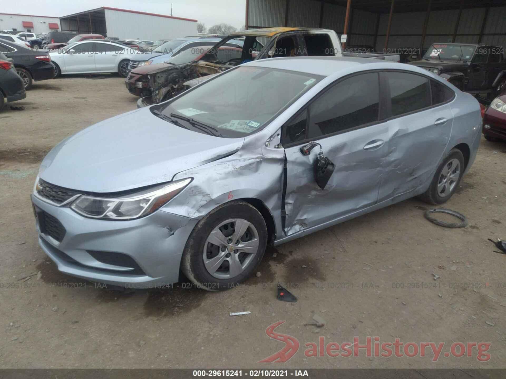 1G1BC5SM4J7207621 2018 CHEVROLET CRUZE