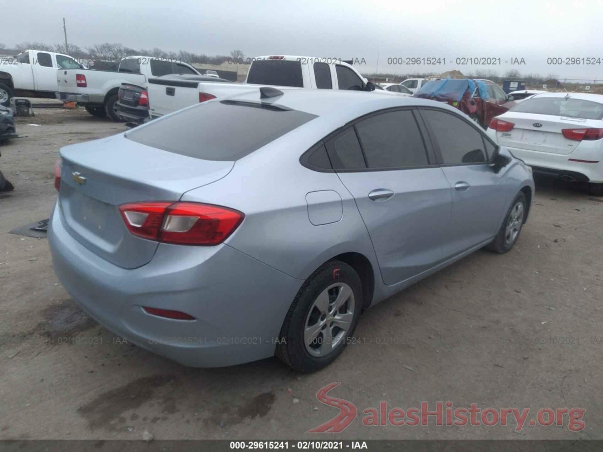 1G1BC5SM4J7207621 2018 CHEVROLET CRUZE